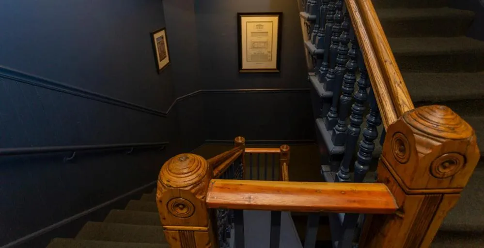 Property building in Chicago Parthenon Hostel