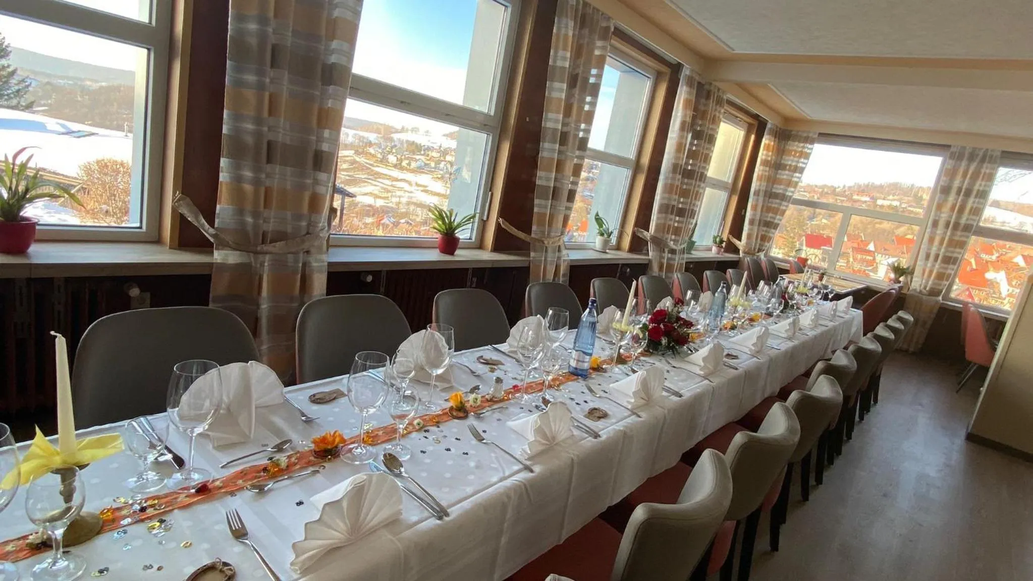 Restaurant/places to eat in Berghotel Glockenberg