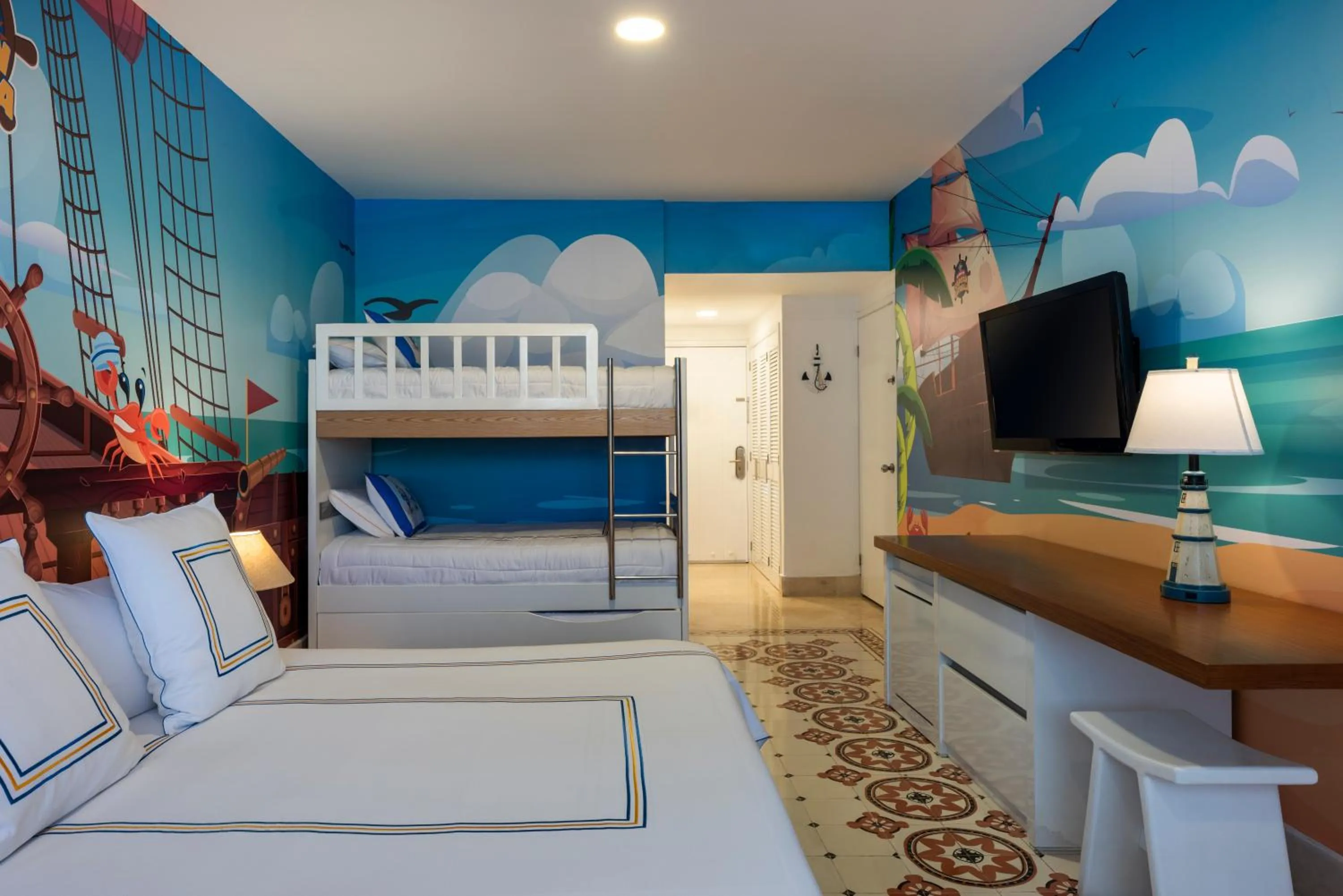 Bed in Hotel Las Americas Casa de Playa