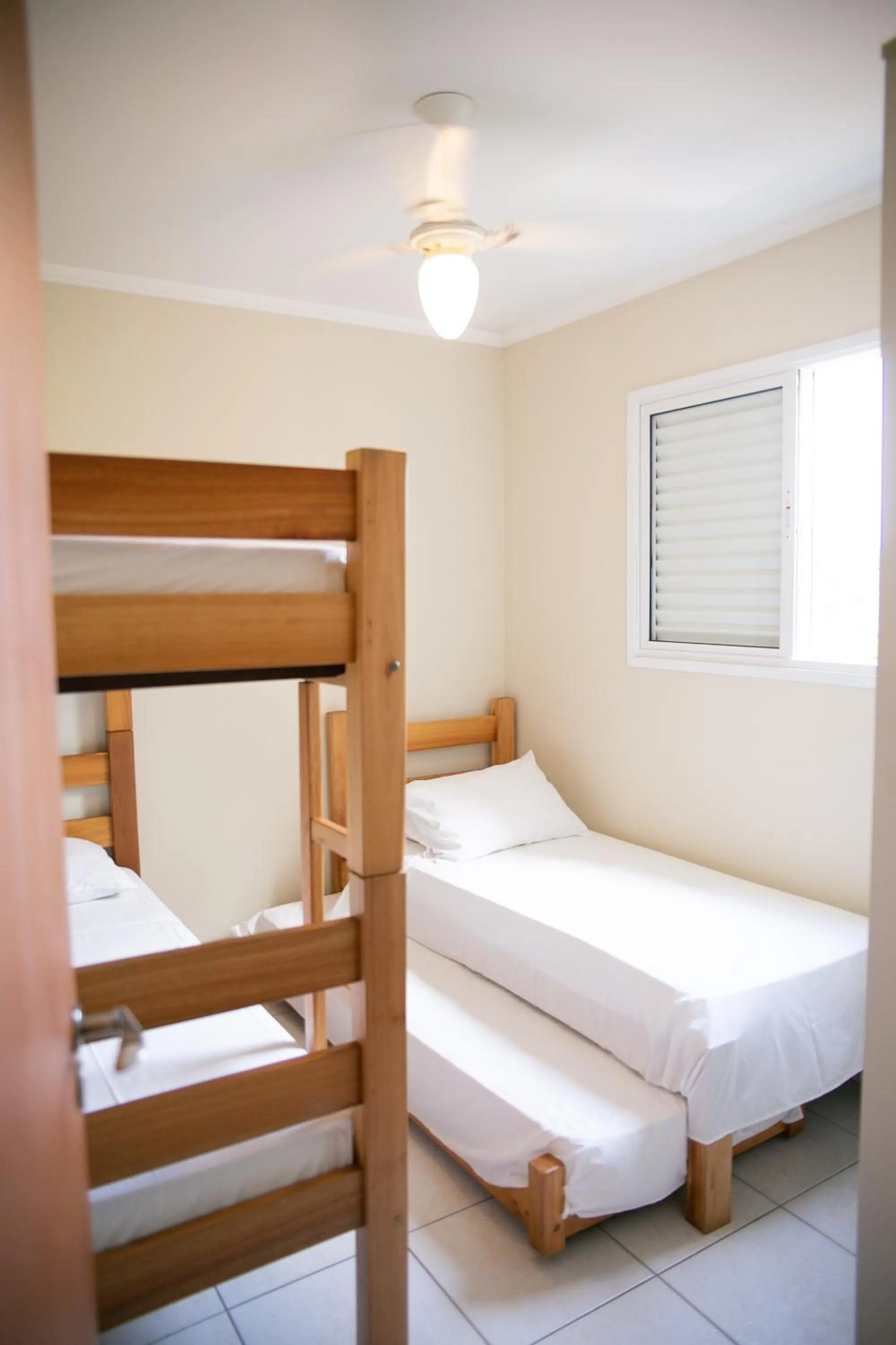 Bedroom in Lorenza by Paramar