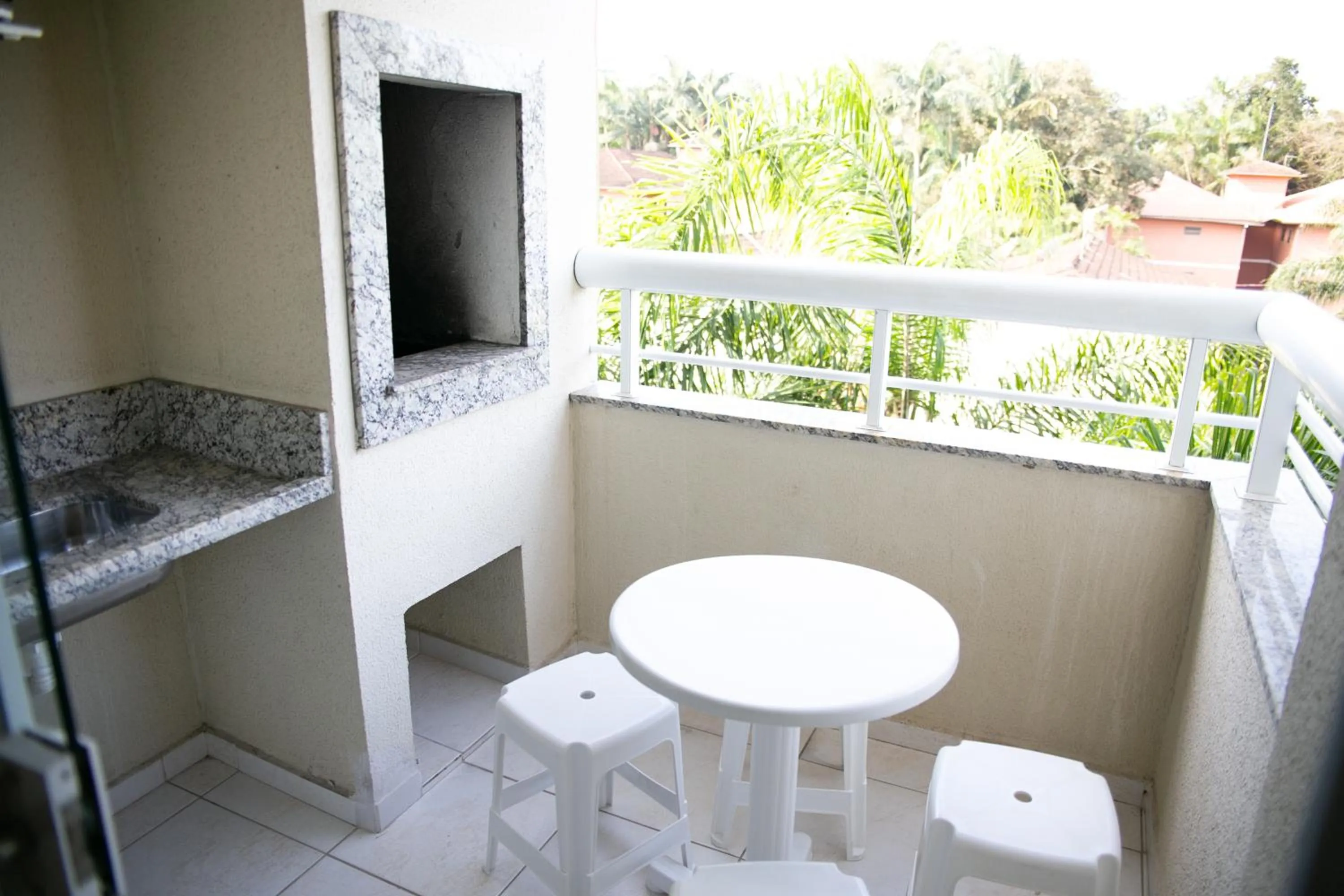 BBQ facilities in Lorenza by Paramar