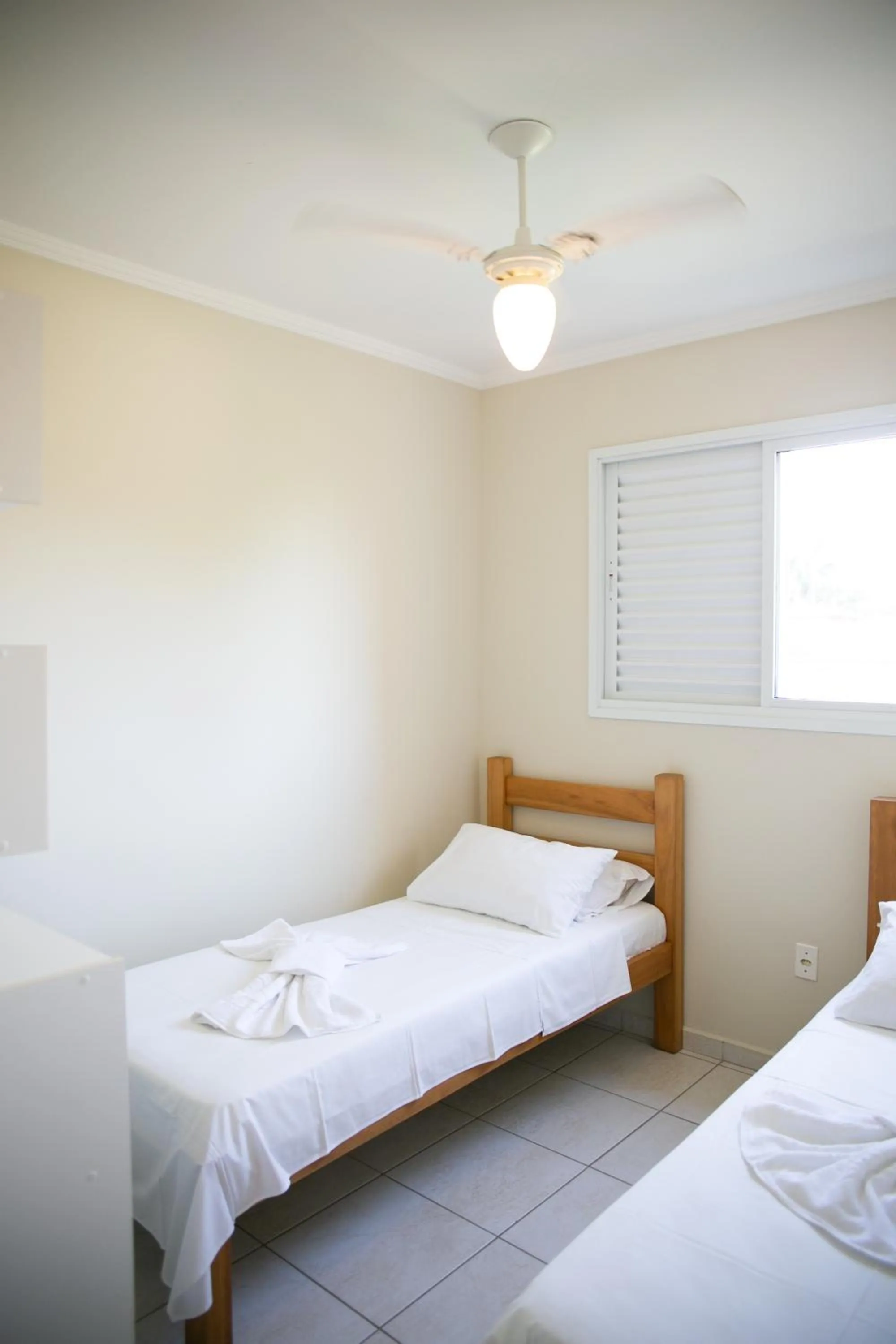 Bedroom in Lorenza by Paramar