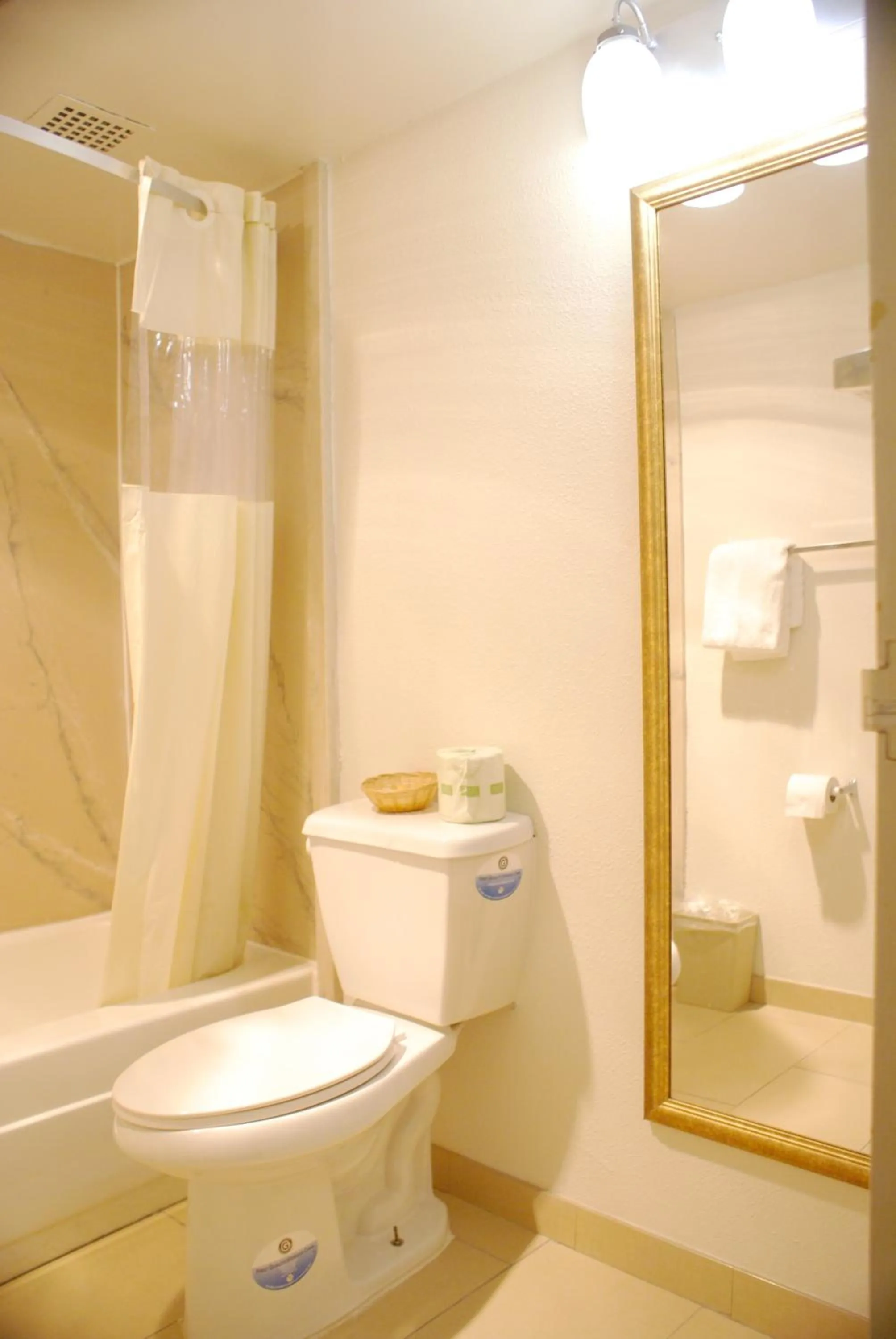 Bathroom in Days Inn by Wyndham Arlington Pentagon