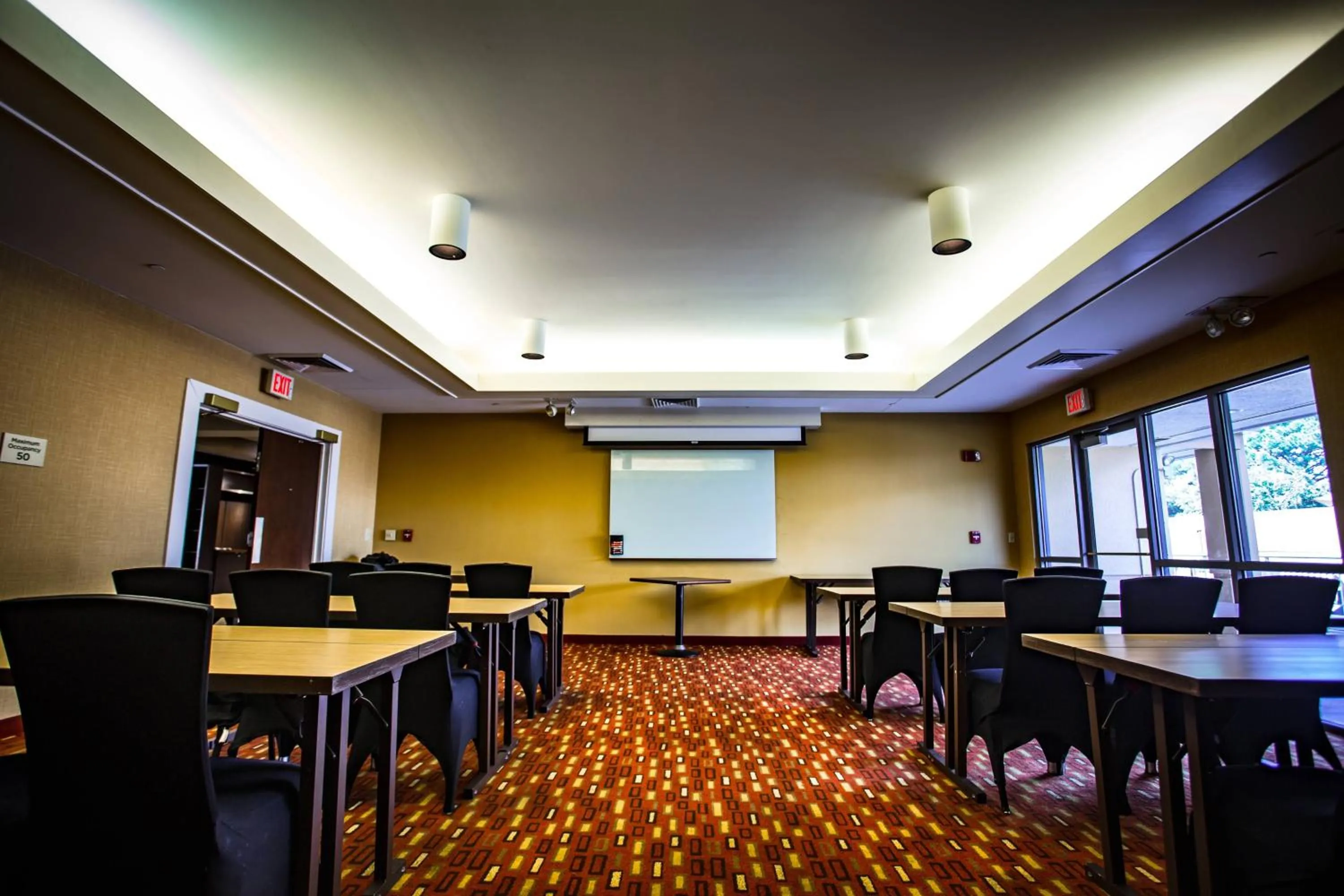 Meeting/conference room in Courtyard Memphis East/Bill Morris Parkway