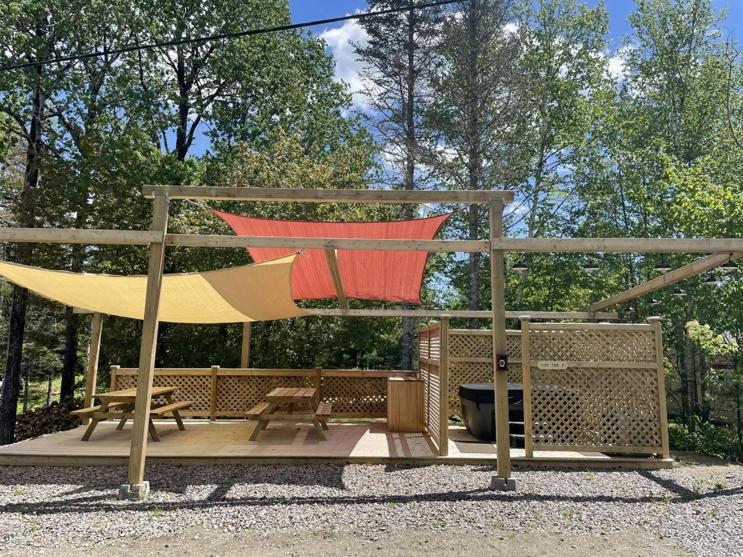 Hot Tub in Dominion Hill Country Inn