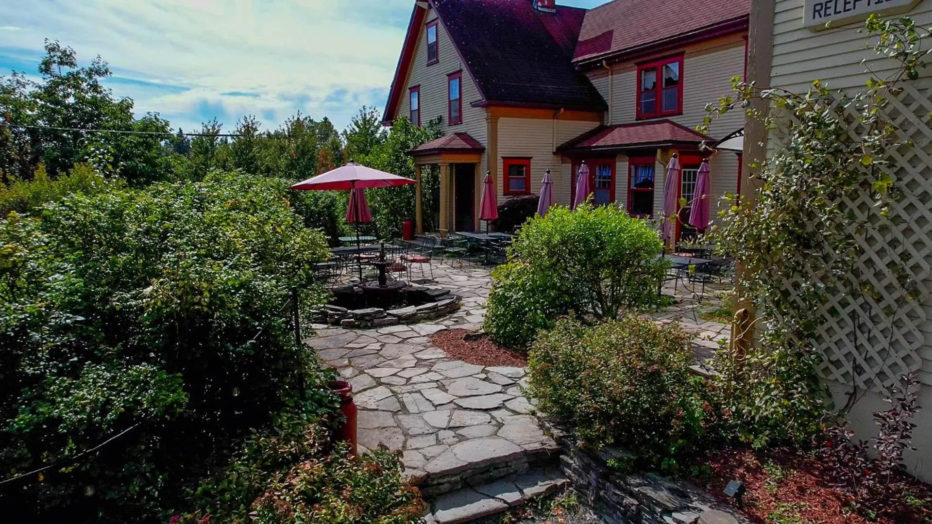 Patio in Dominion Hill Country Inn