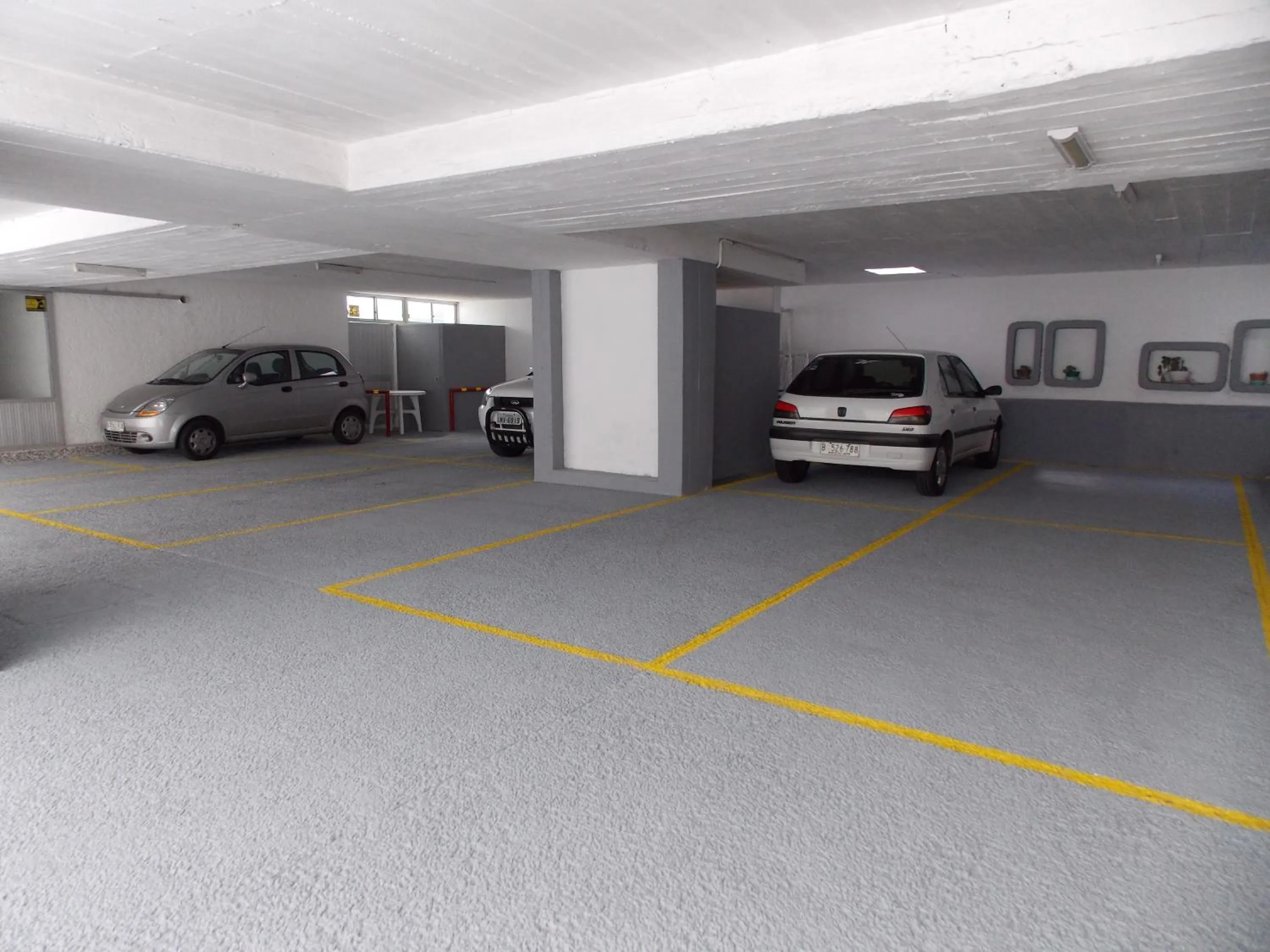 Parking in Bonne Etoile