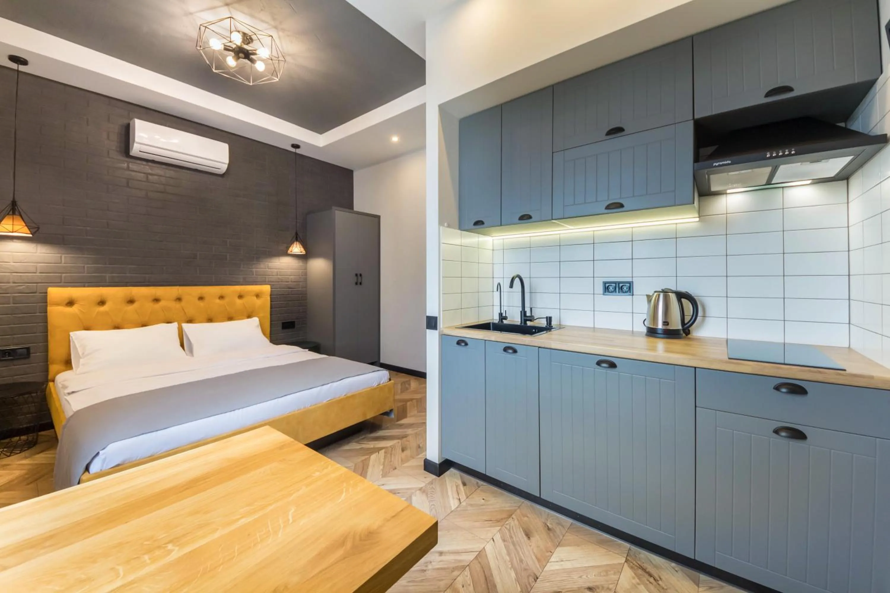 Bed in Idea Design Apart-Hotel Prorizna