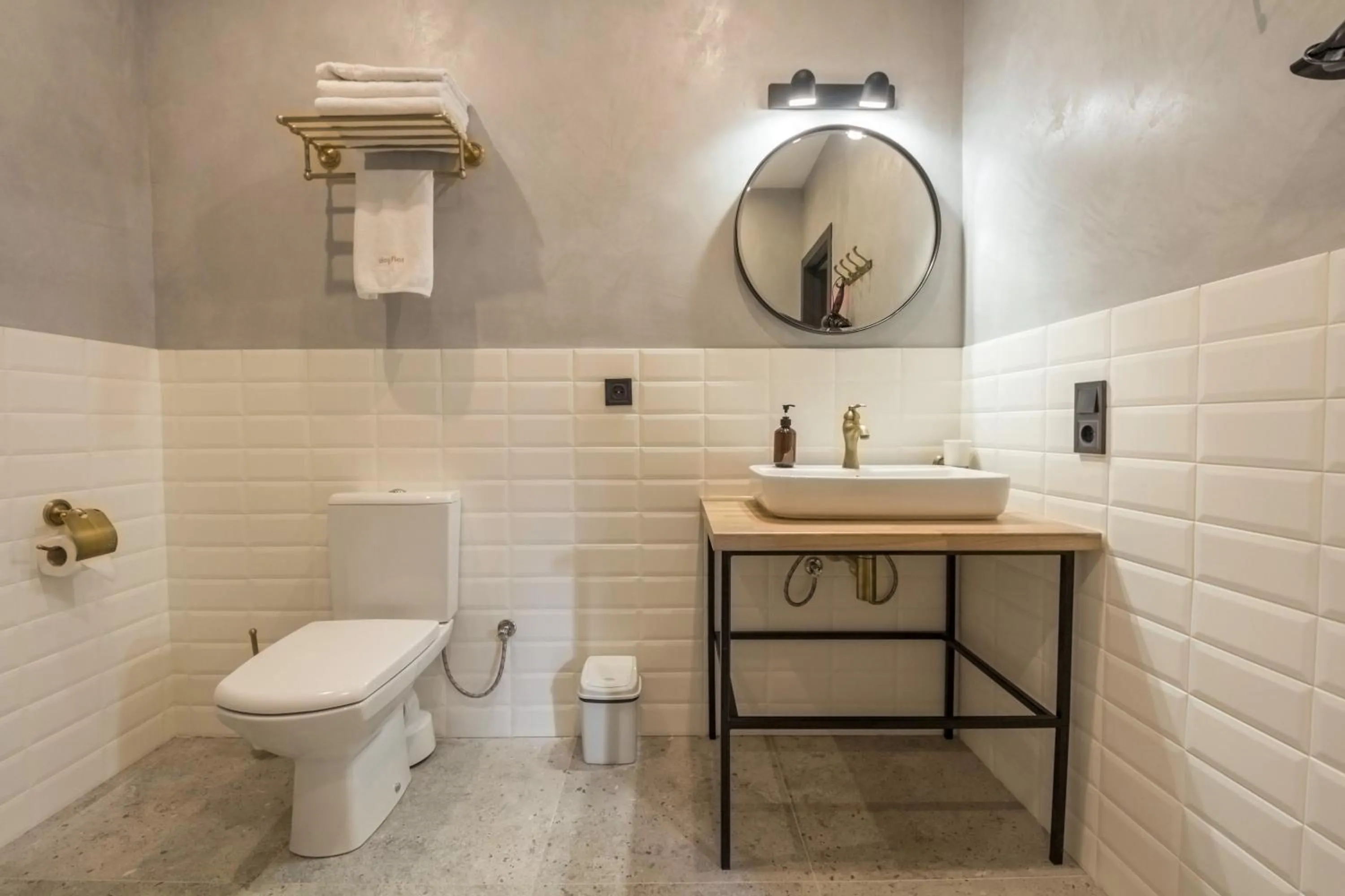 Toilet in Idea Design Apart-Hotel Prorizna