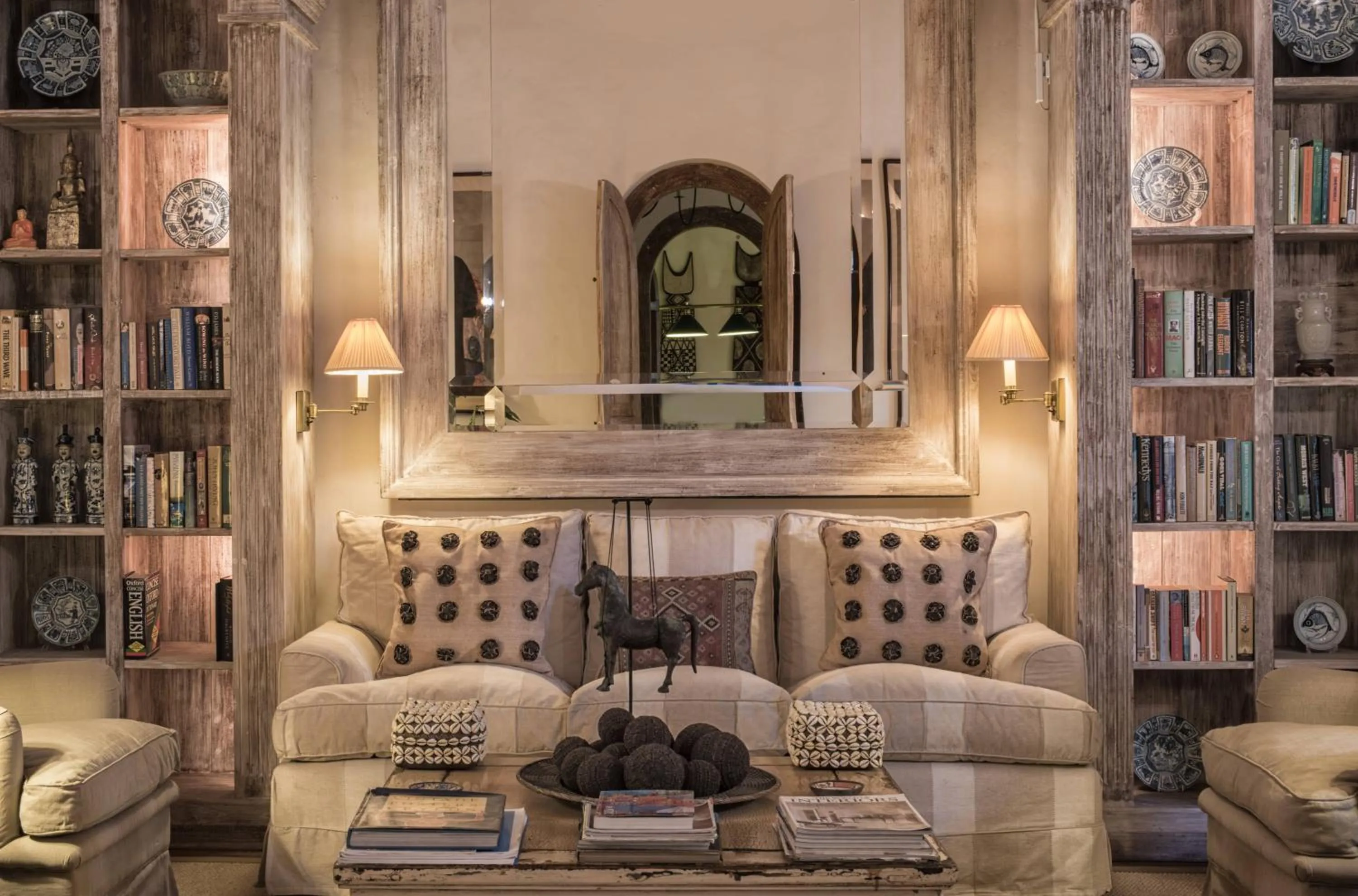 Decorative detail in 20 Middle Street