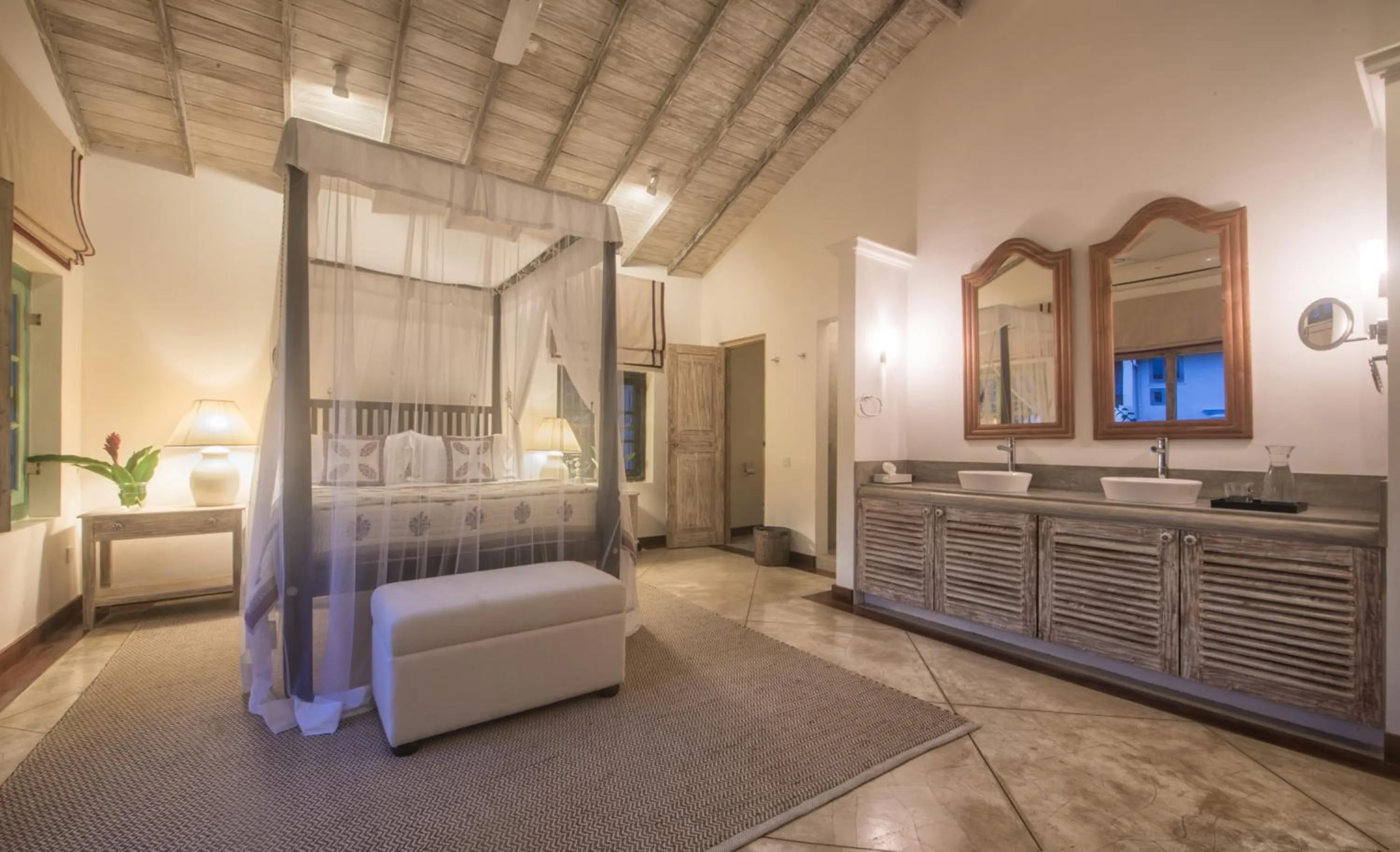 Bedroom in 20 Middle Street