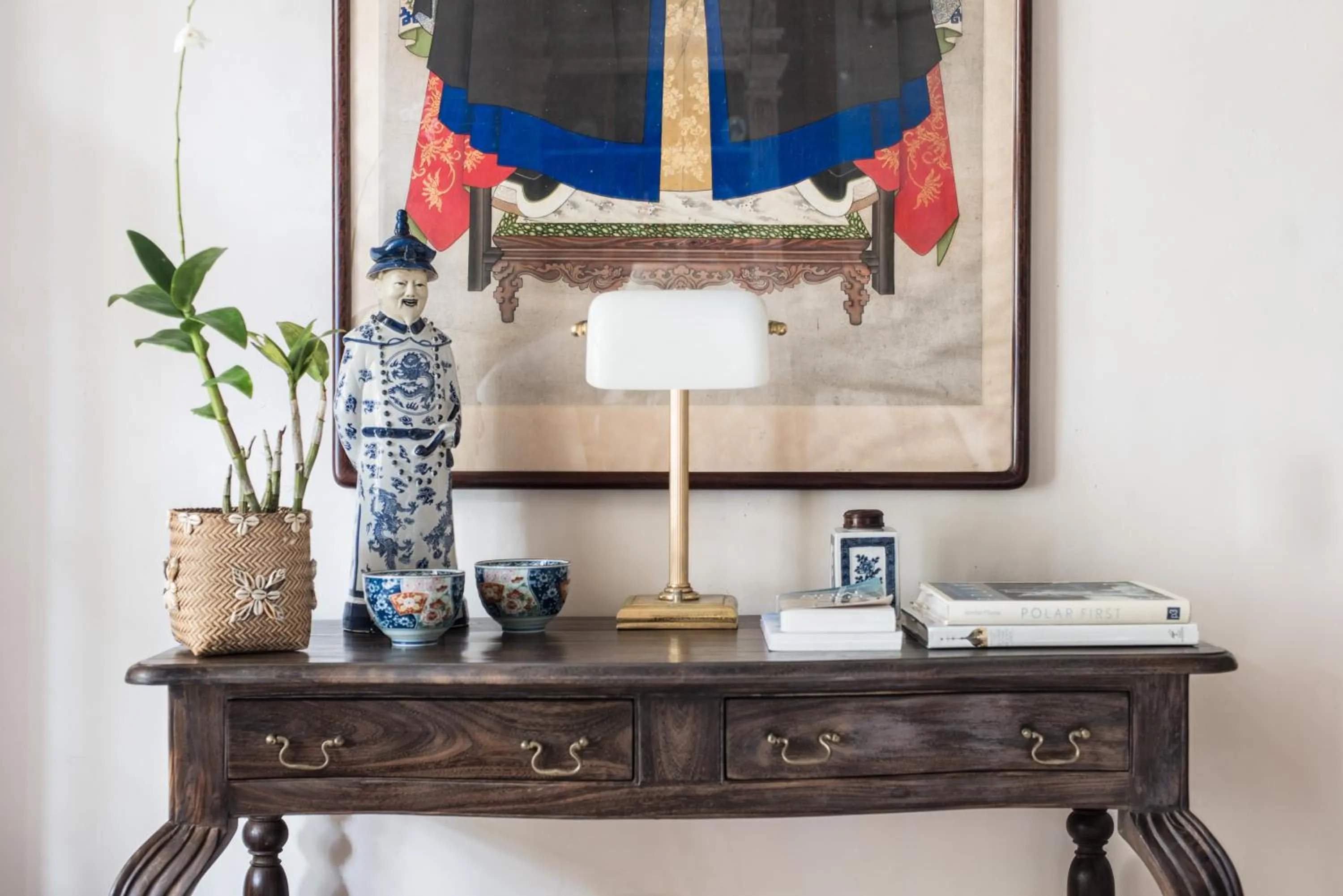 Decorative detail in 20 Middle Street