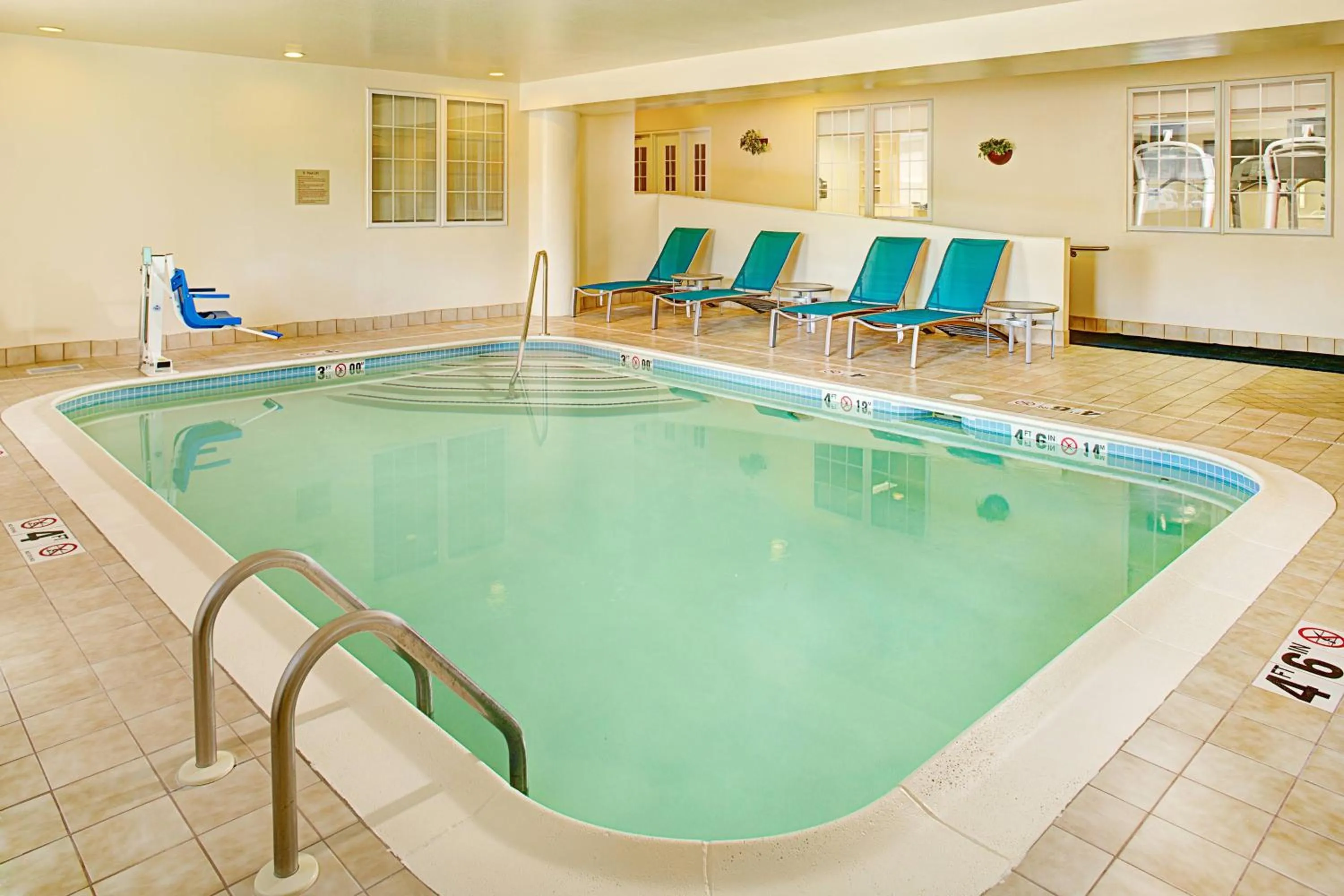 Swimming pool in TownePlace Suites Manchester-Boston Regional Airport