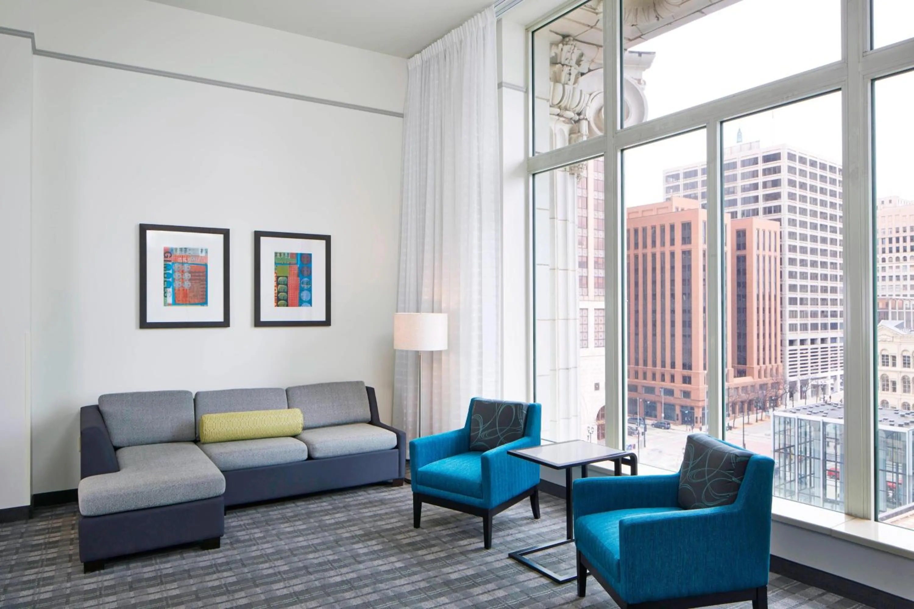 Living room in Residence Inn Milwaukee Downtown
