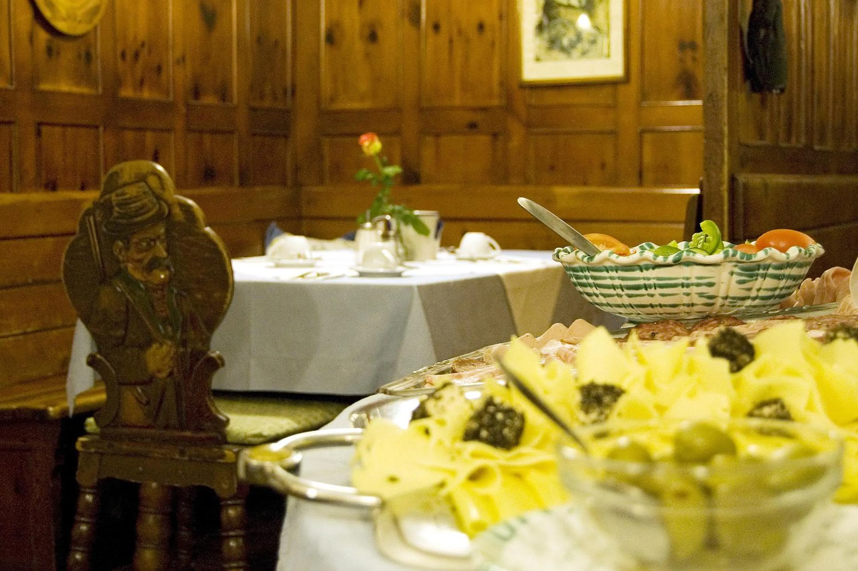 Buffet breakfast in Gasthof Manner