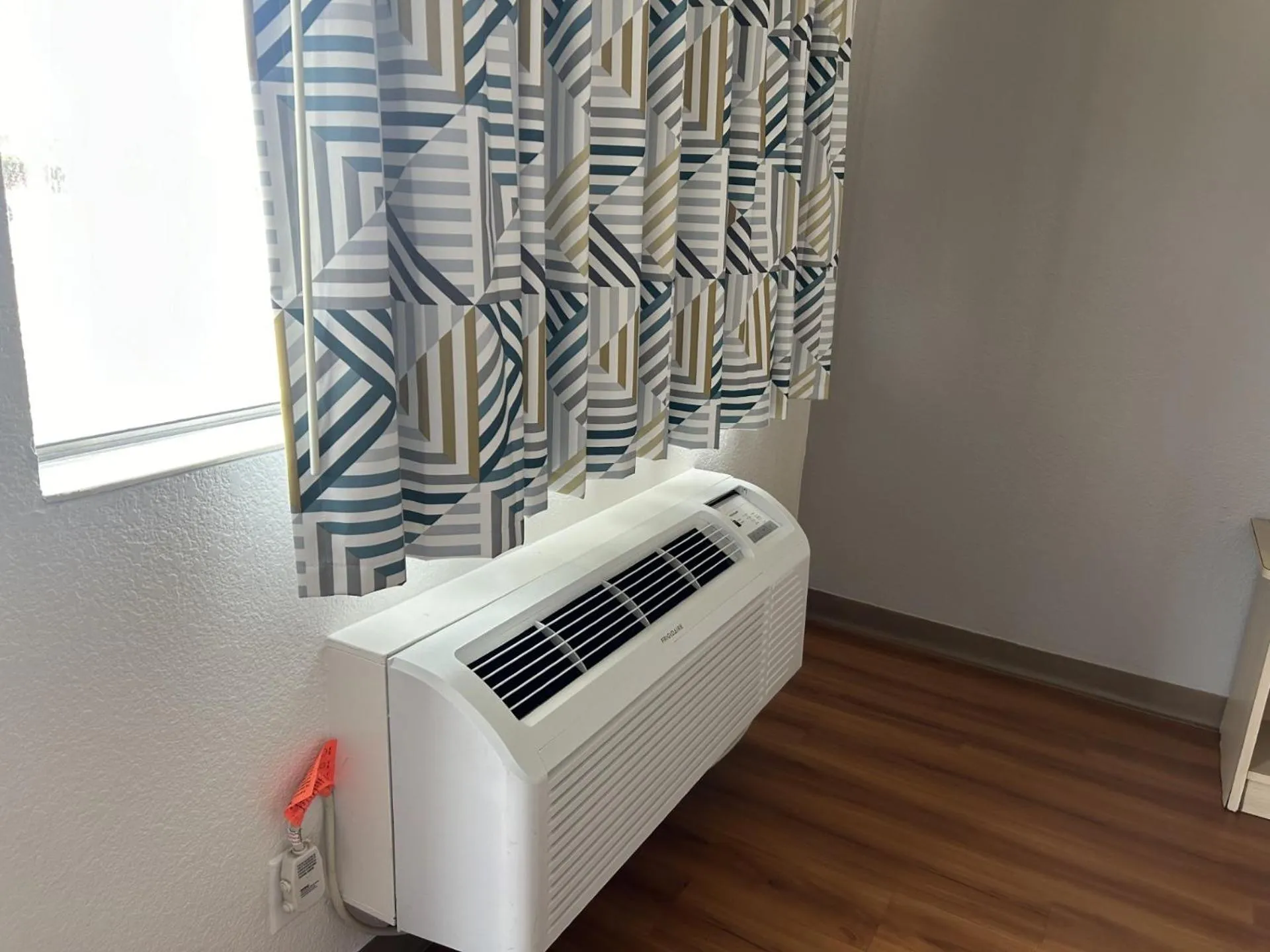 air conditioner in Motel 6-Stanton, CA- Anaheim West