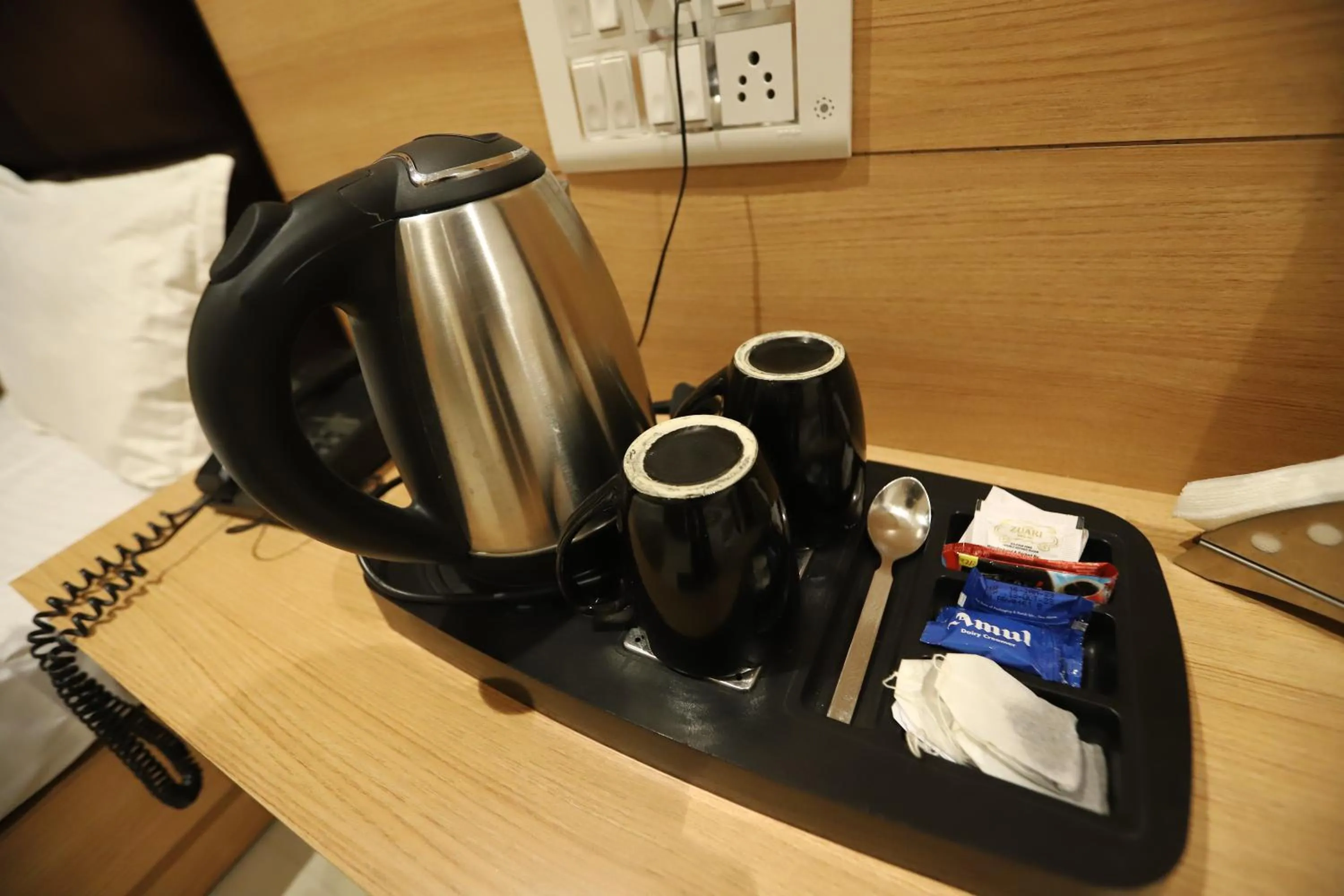 Coffee/tea facilities in Hotel Malhotra inn 50 Meter from Golden Temple