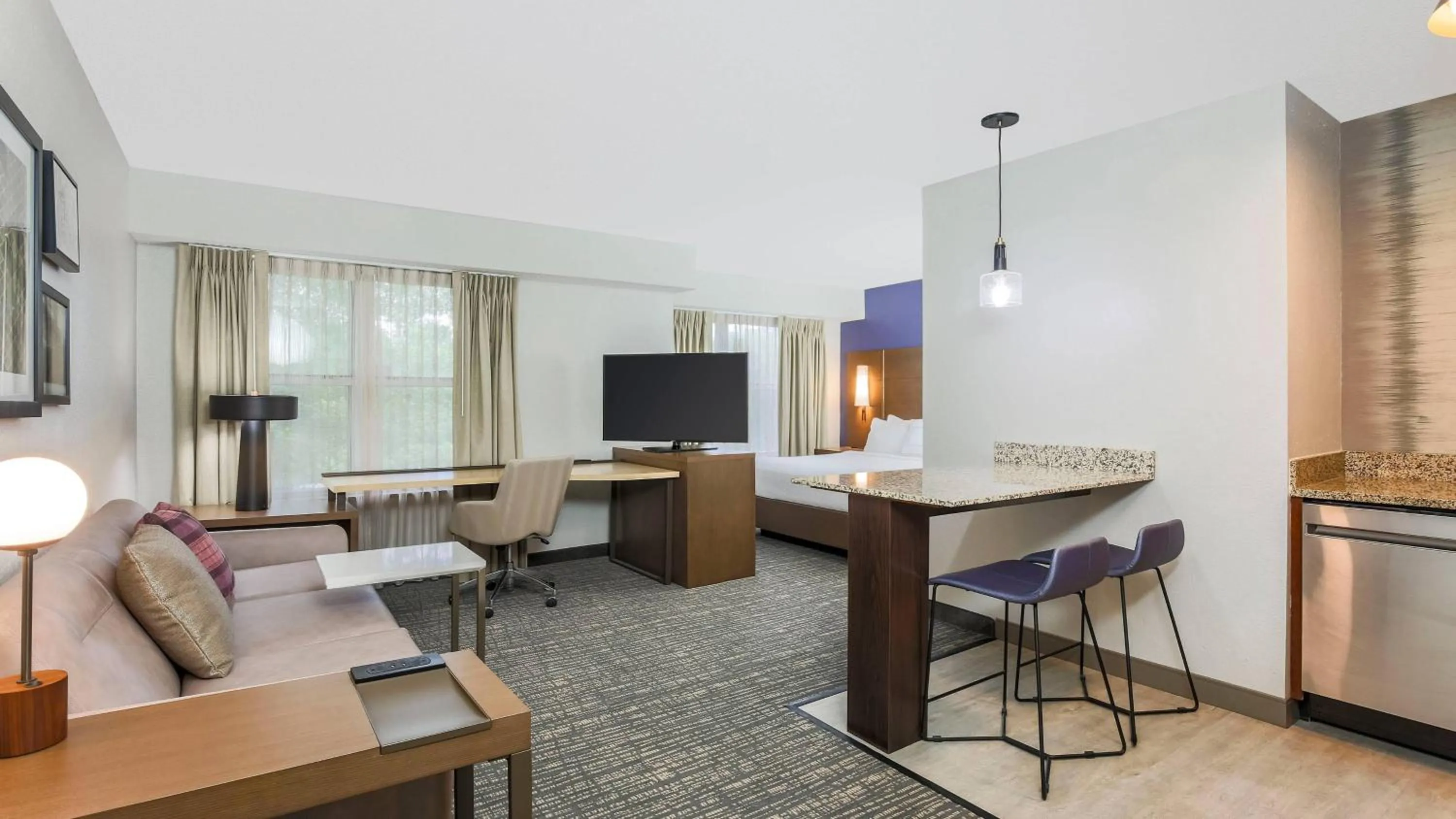 Bed in Residence Inn by Marriott Monroe