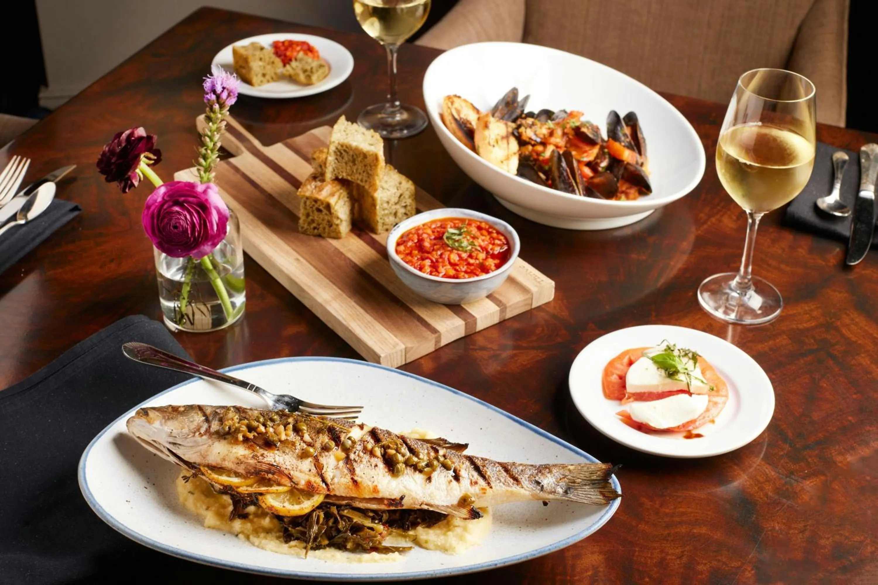 Restaurant/places to eat in The Battle House Renaissance Mobile Hotel & Spa