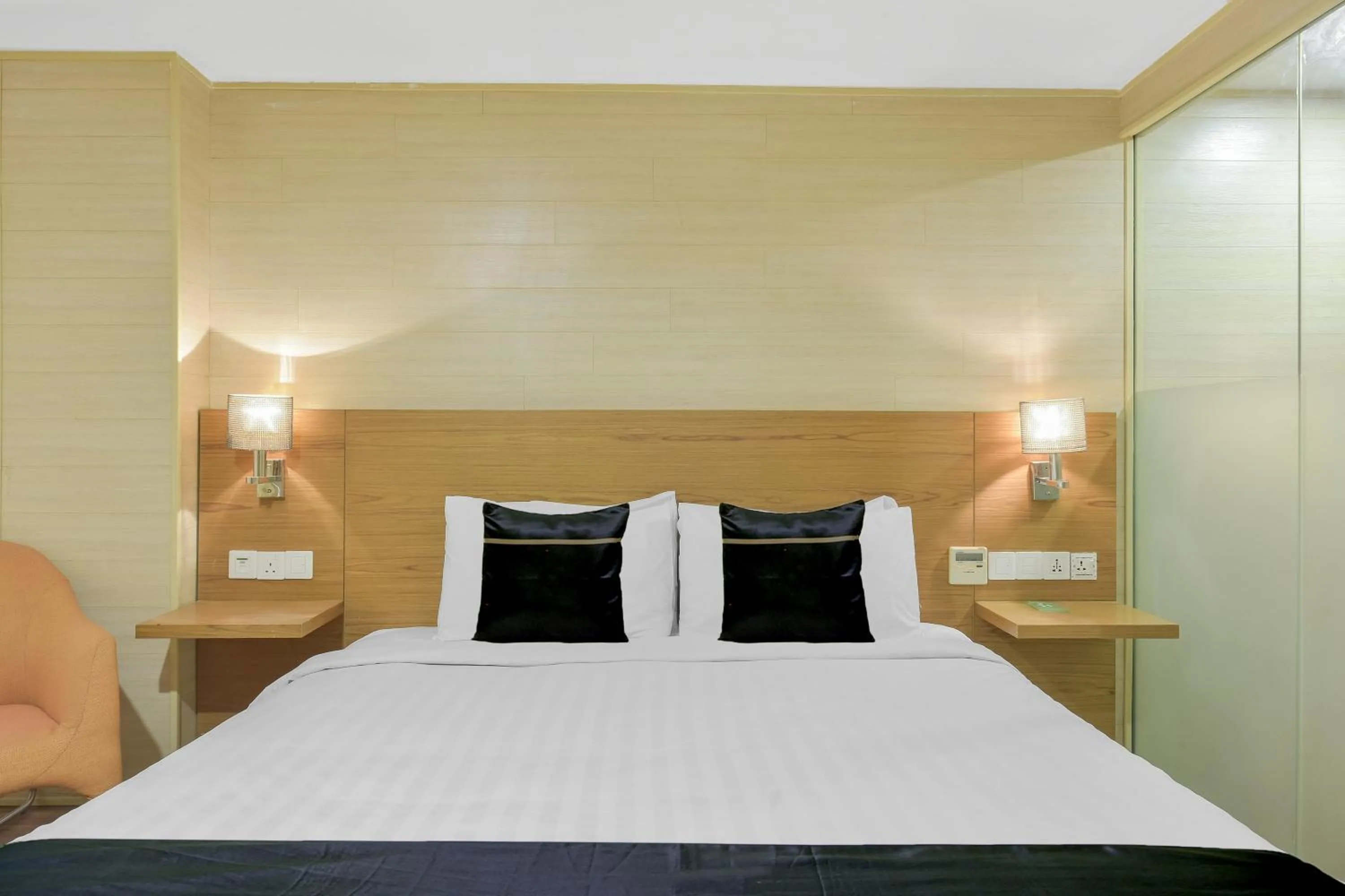 Bedroom, Bed in Sunday Hotel Subang