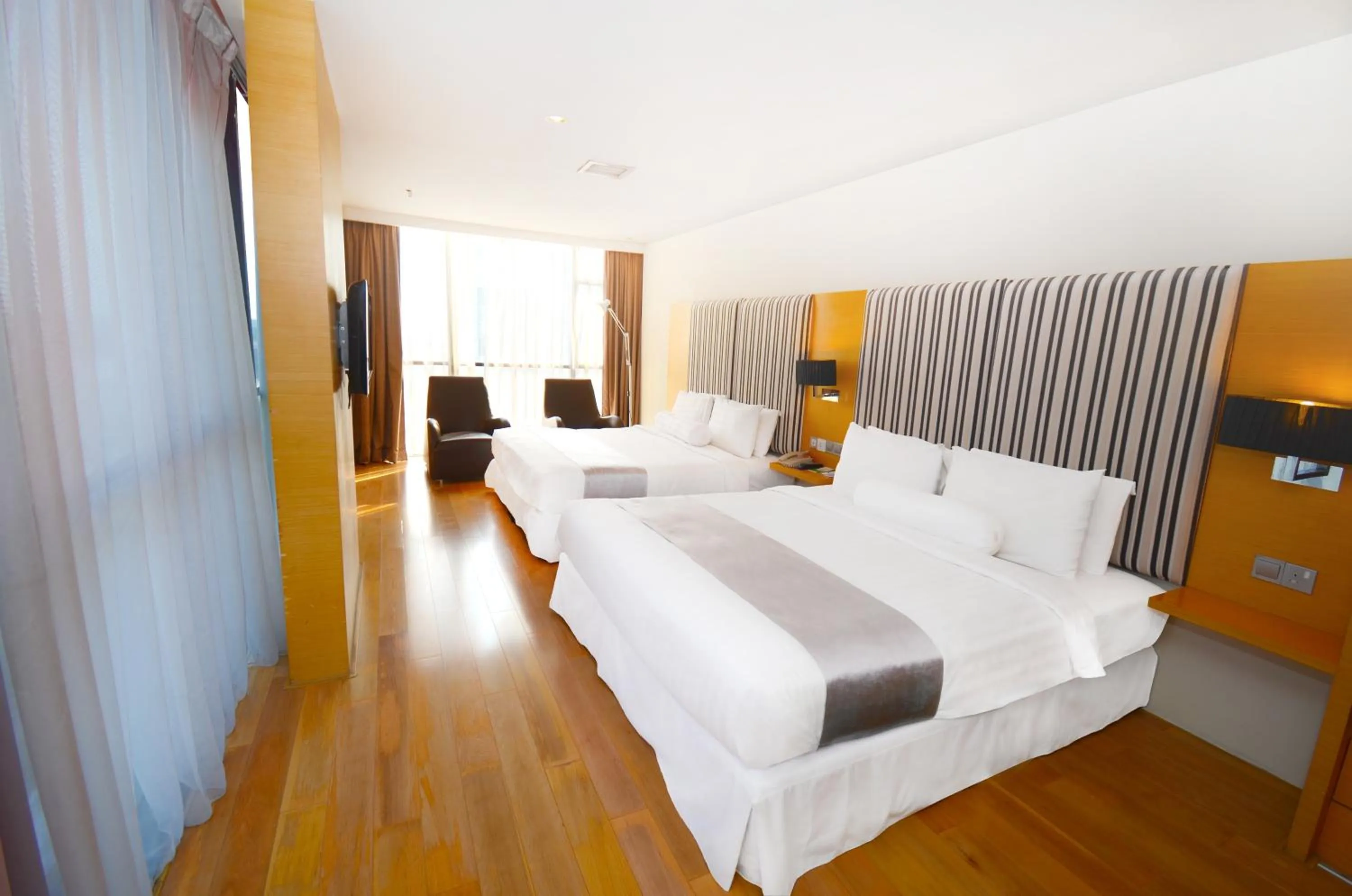 Bed in Empire Hotel Subang