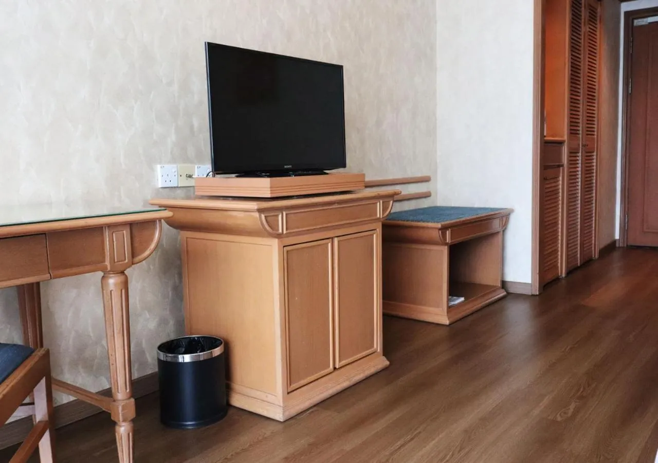 TV and multimedia in Grand Palace Hotel