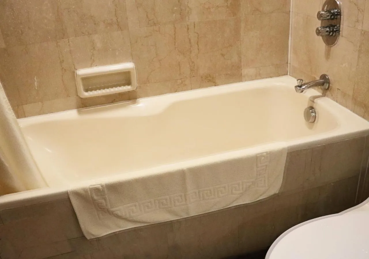 Bathroom in Grand Palace Hotel