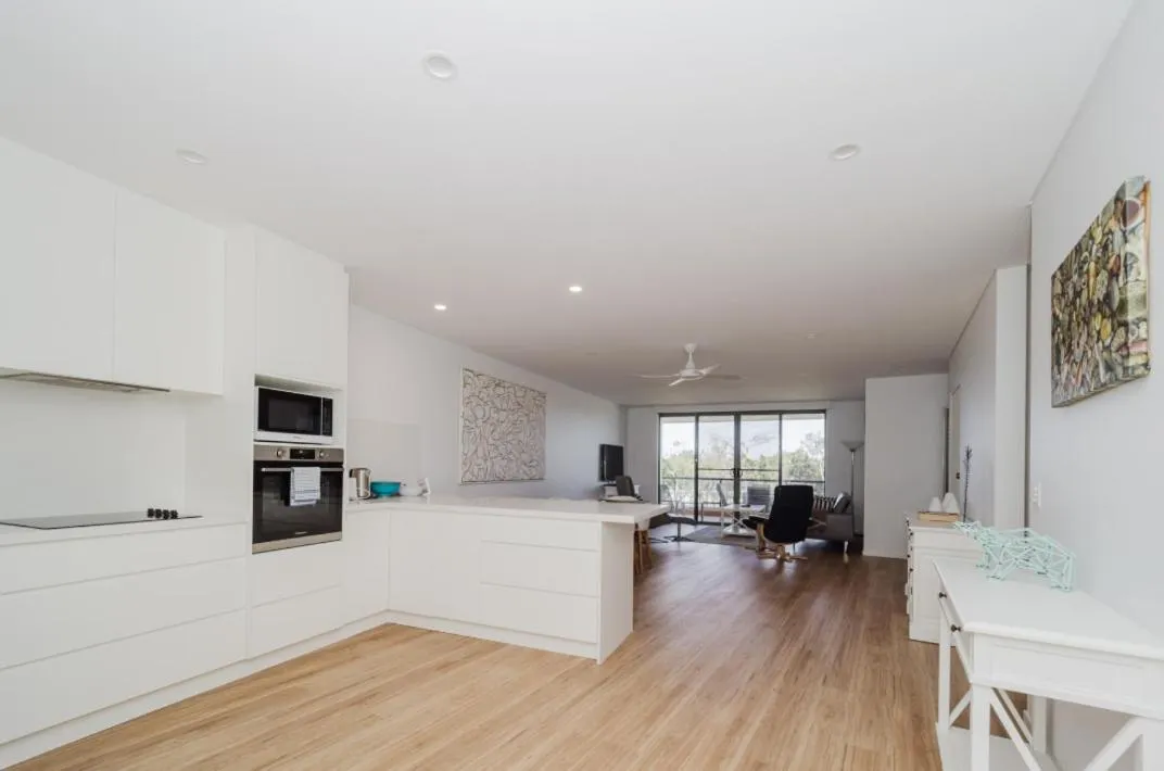 Bay Royal Apartments