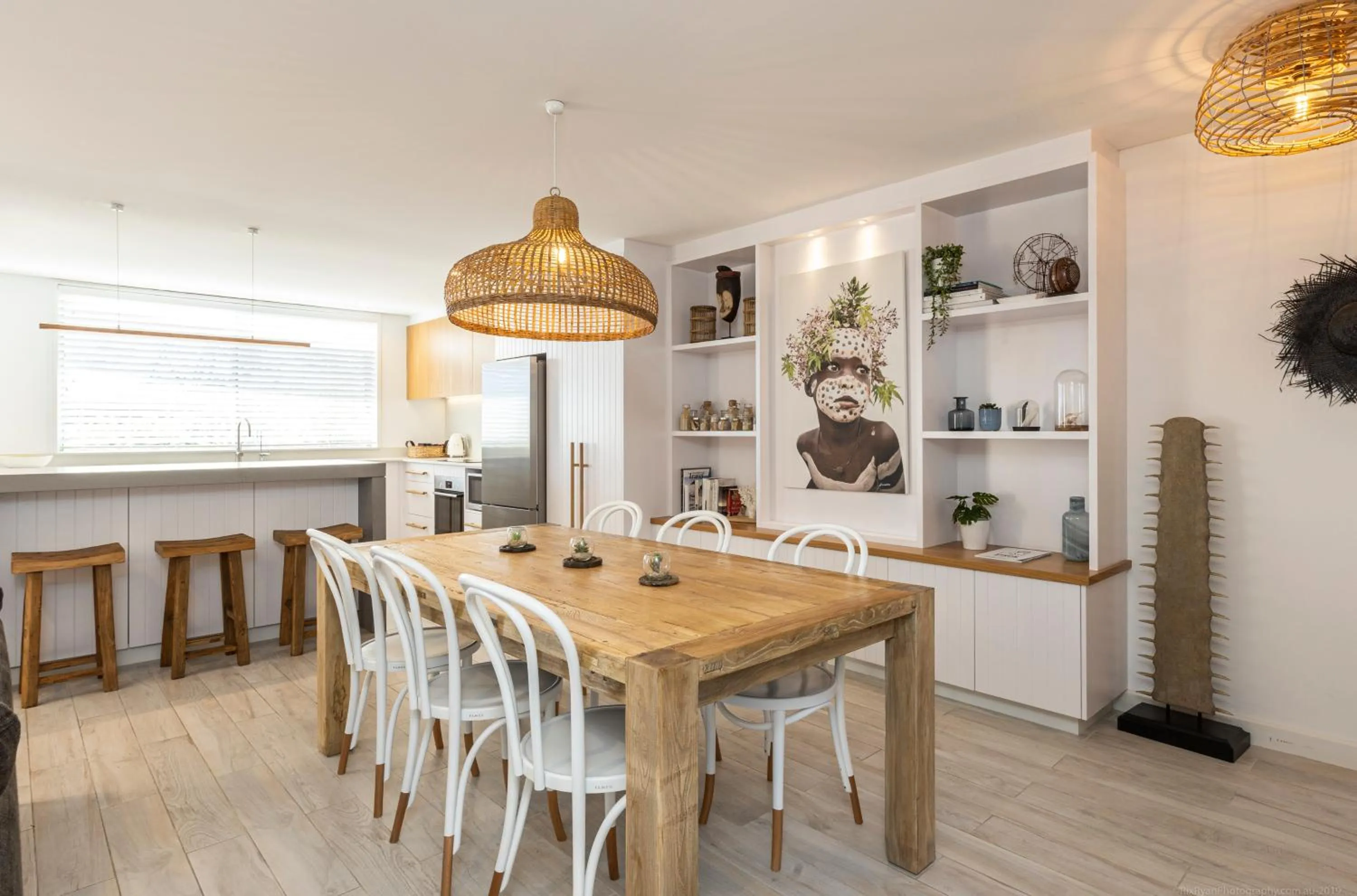 Kitchen or kitchenette in Bay Royal Apartments