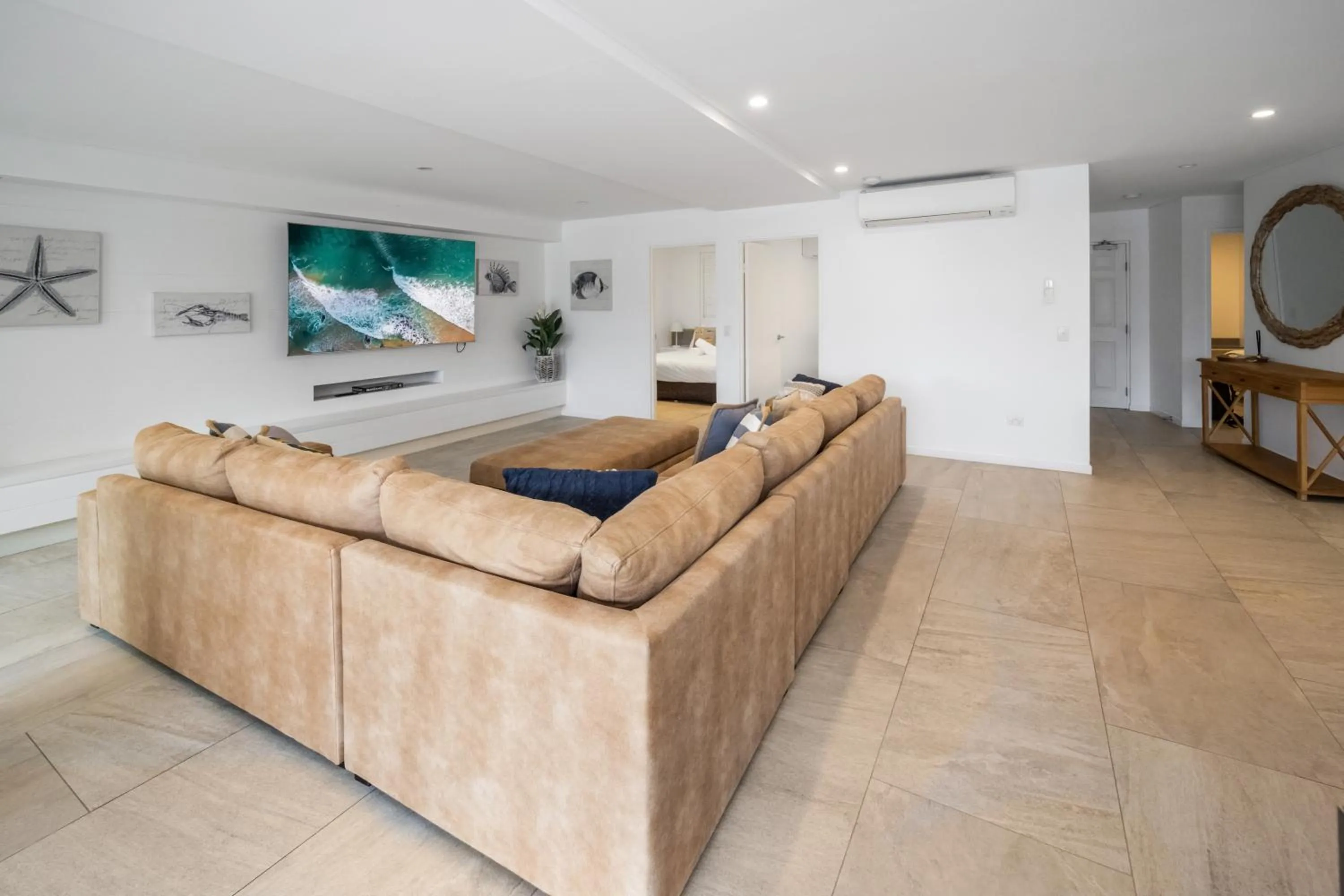 Bay Royal Apartments