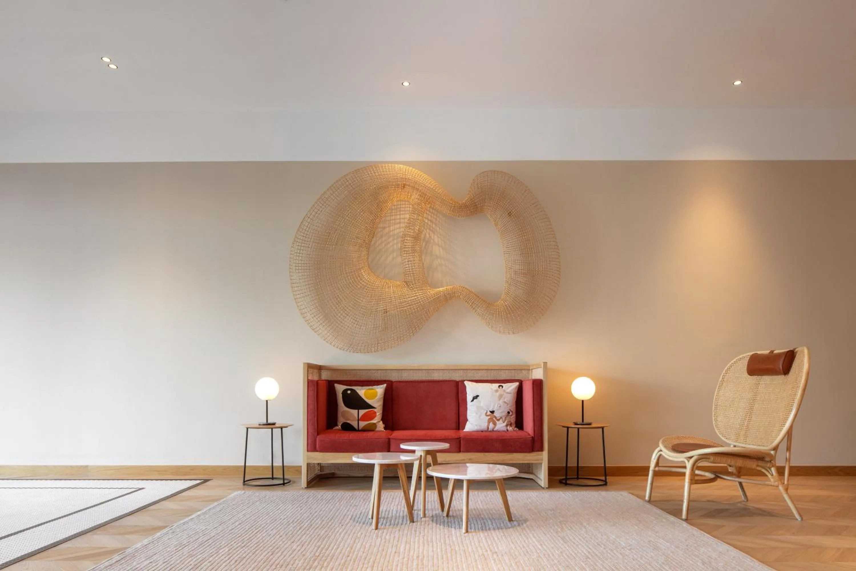 Property building, Bed in Staybridge Suites Dubai Internet City by IHG