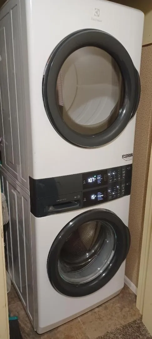 Property building in Adair Springs Cabin