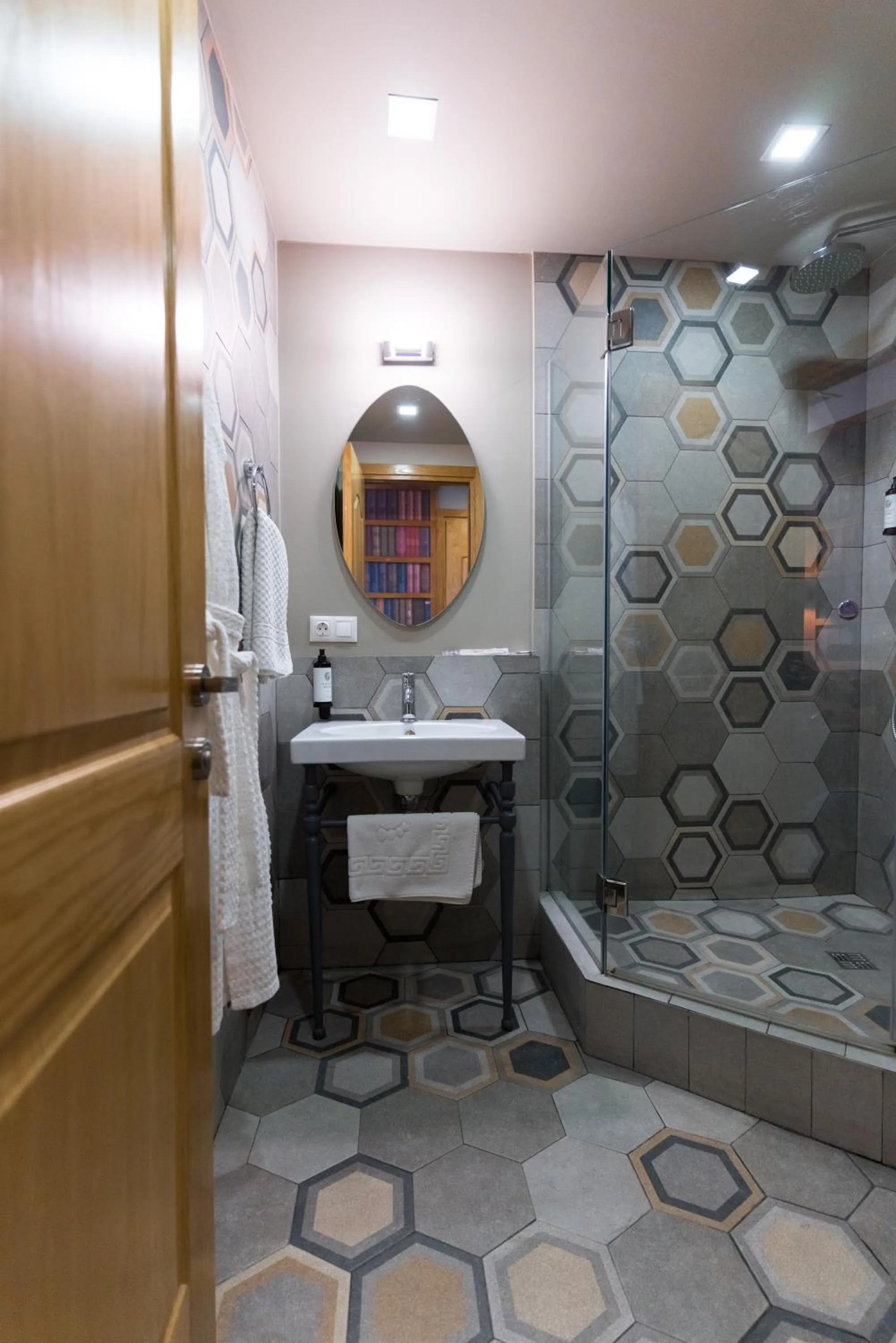 Bathroom in Amante Narikala Boutique Hotel