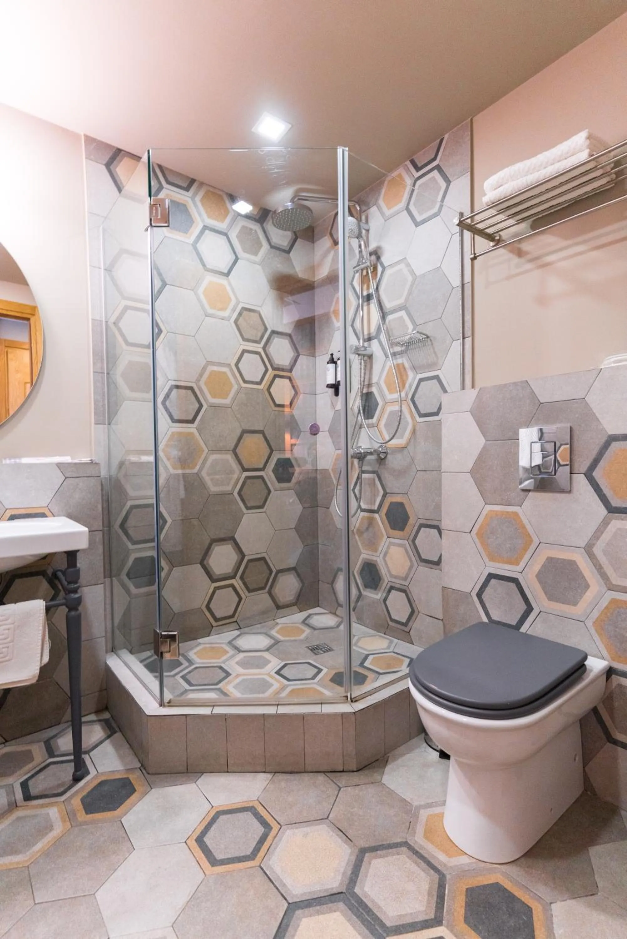 Bathroom in Amante Narikala Boutique Hotel