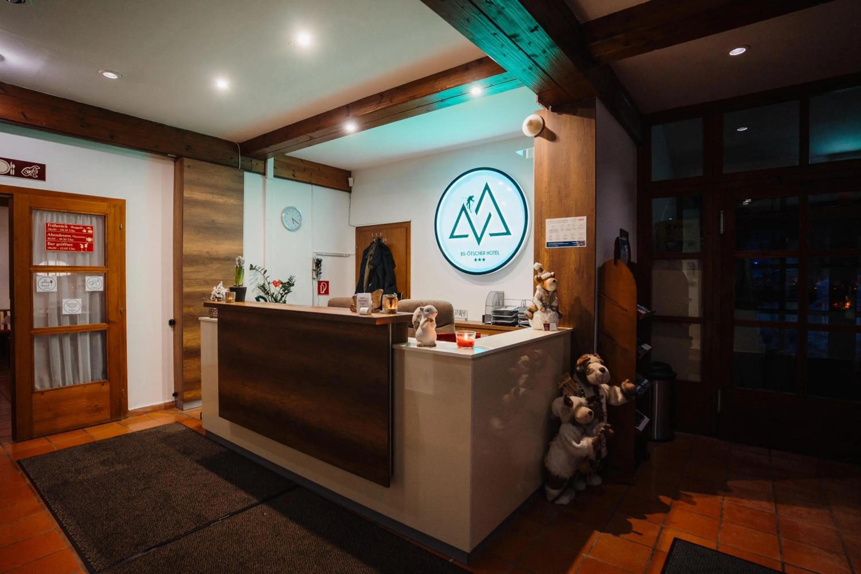 Lobby or reception in BS-Ötscher Hotel