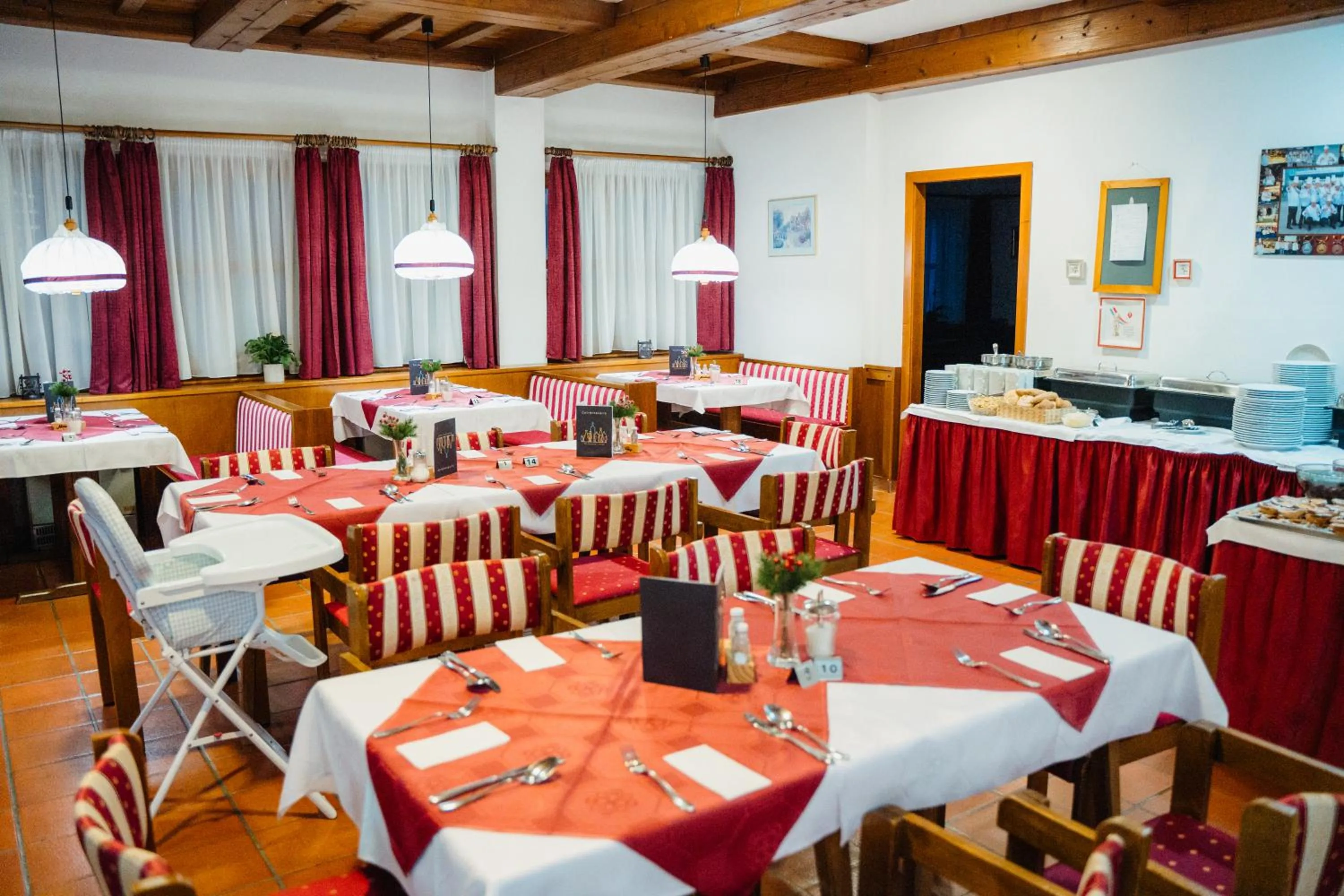 Restaurant/places to eat in BS-Ötscher Hotel