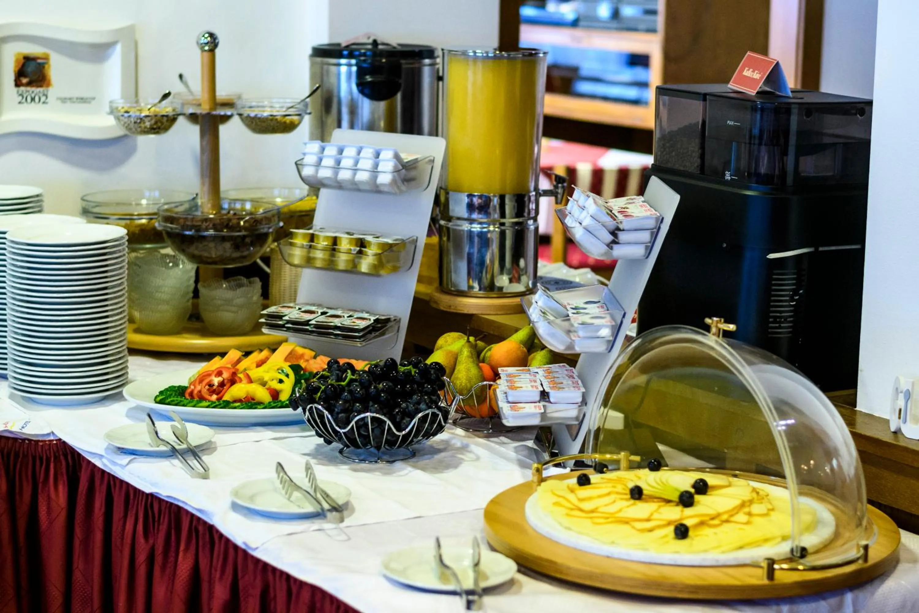 Buffet breakfast in BS-Ötscher Hotel