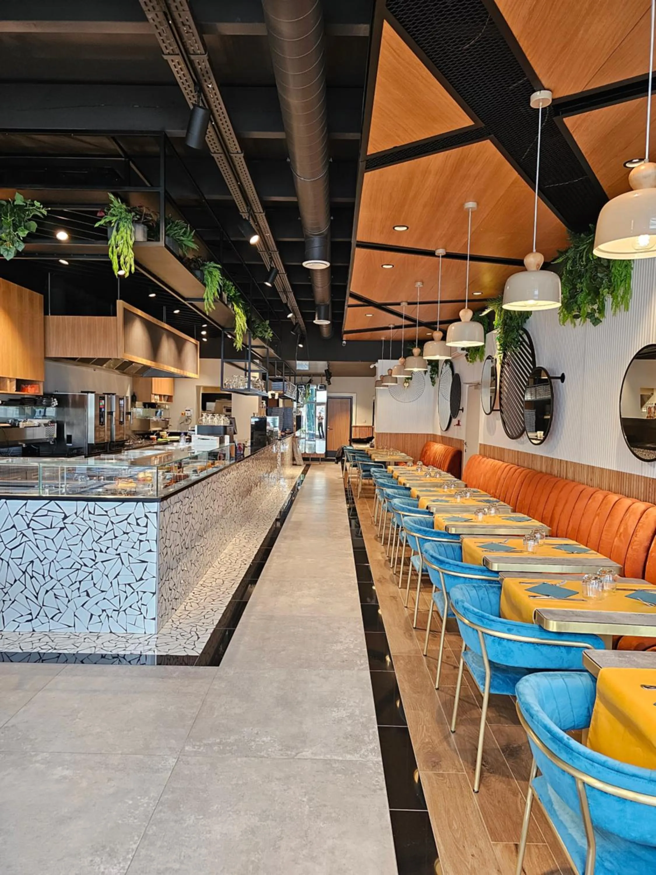 Restaurant/places to eat in Hotel Le Terminus