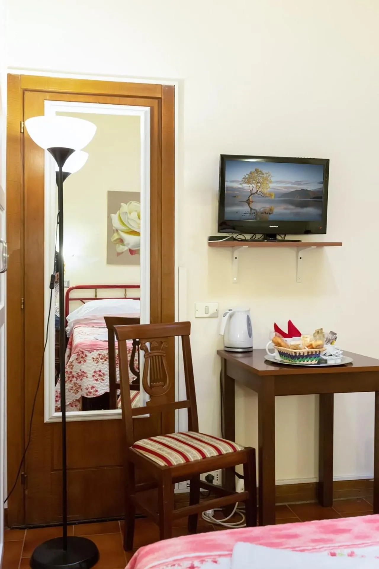 Decorative detail, Bed in Guesthouse Bel Duomo