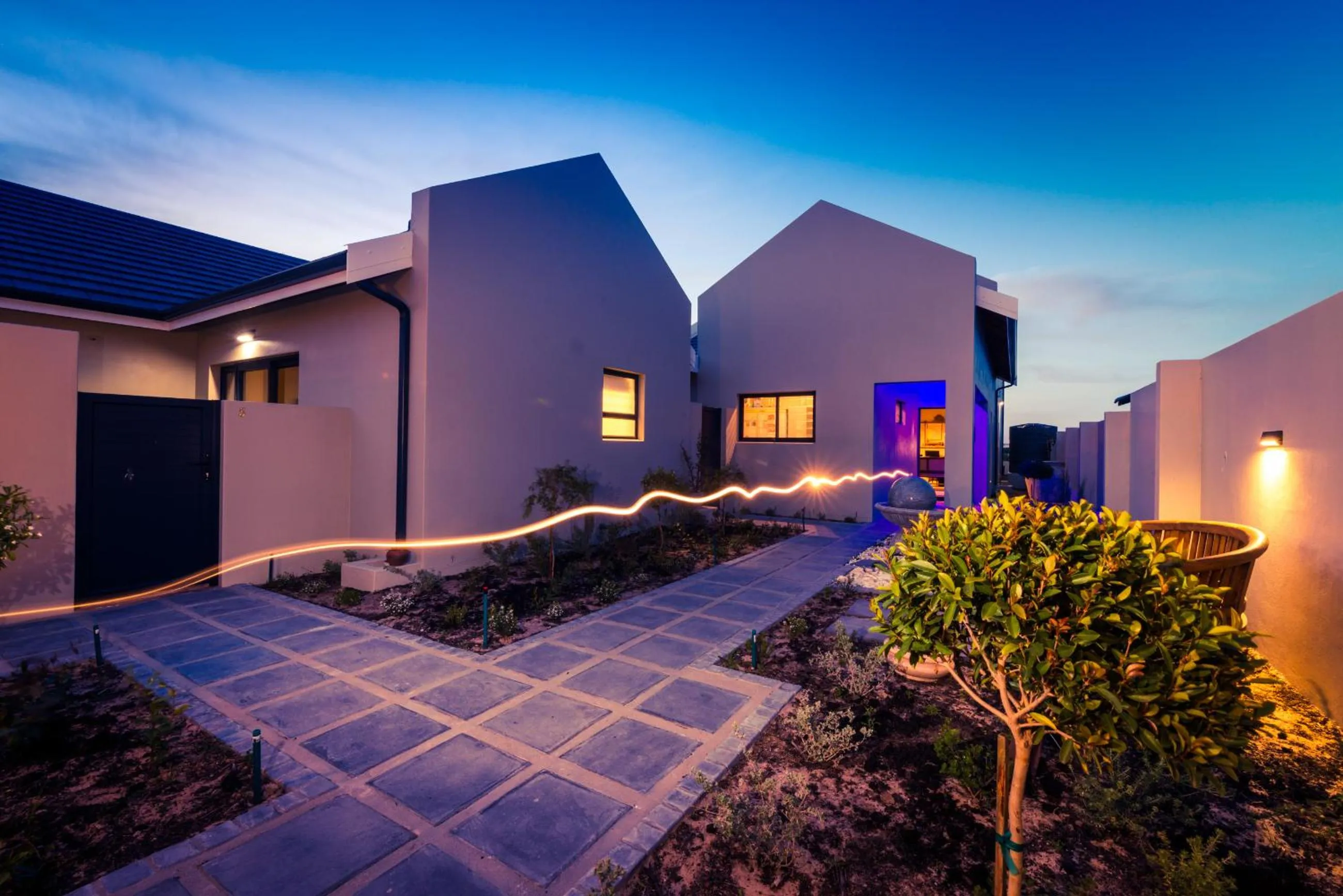 Property building in Le Mahi Guest House