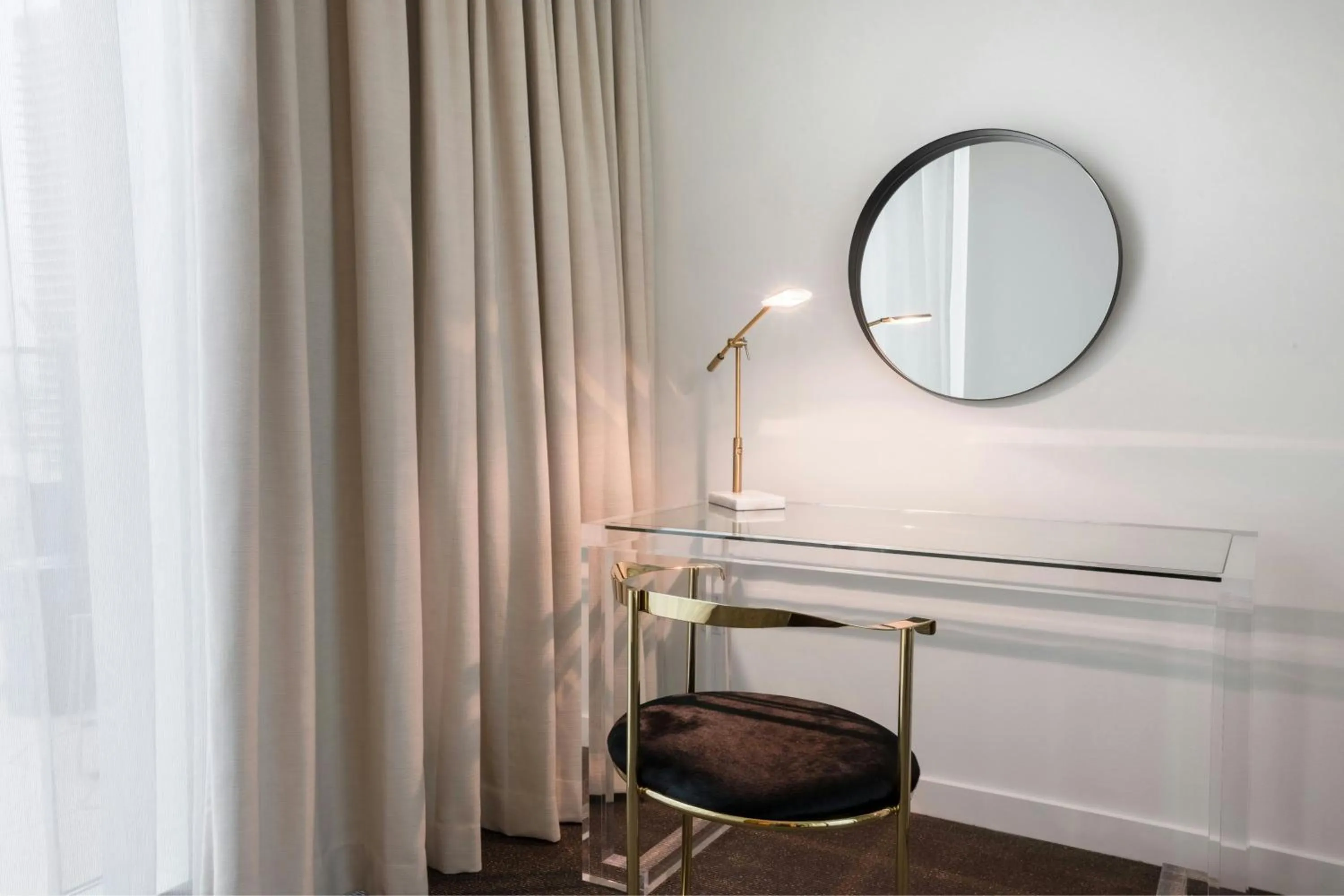 Photo of the whole room in The Laura Hotel, Houston Downtown, Autograph Collection