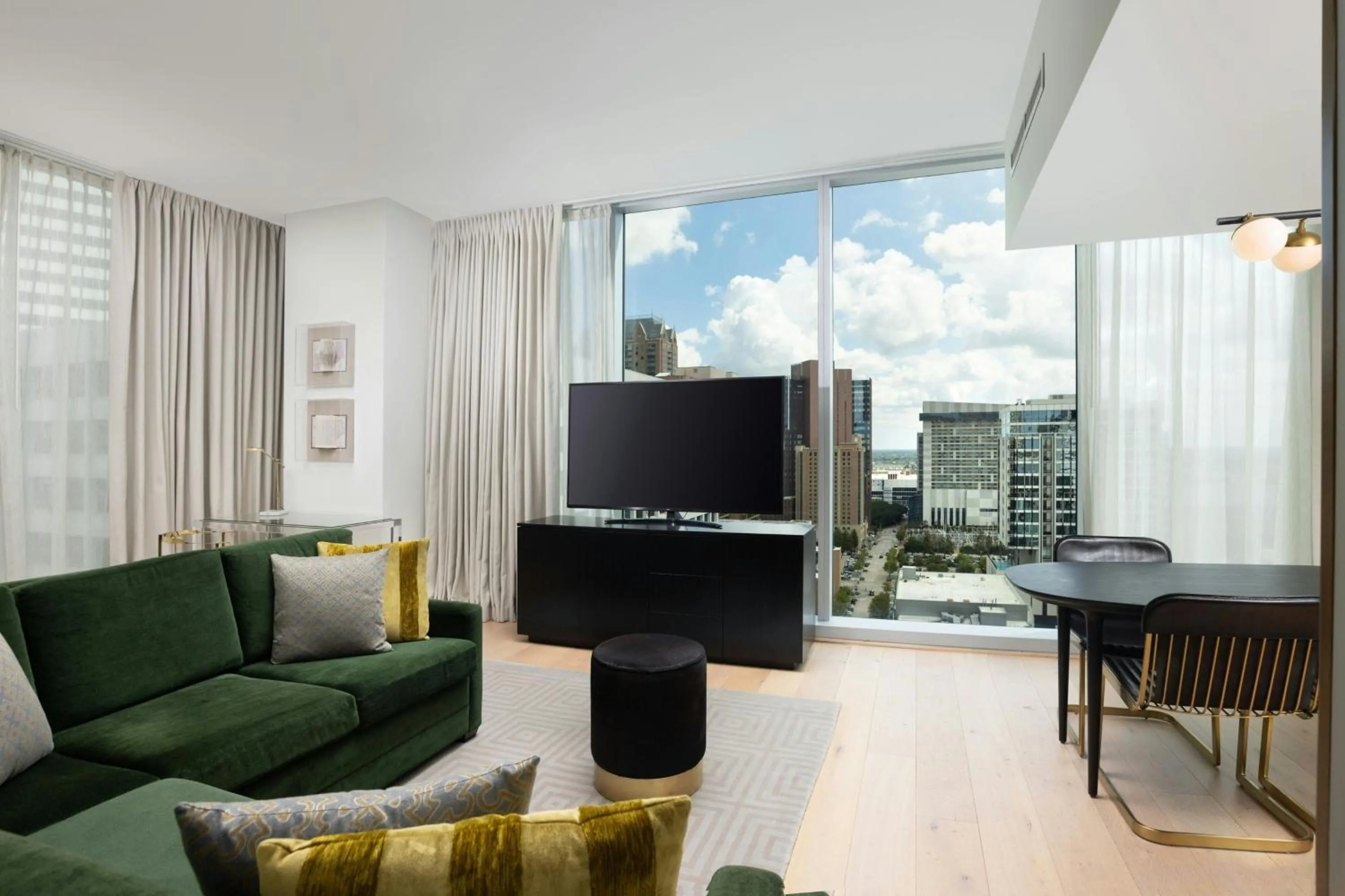Living room in The Laura Hotel, Houston Downtown, Autograph Collection