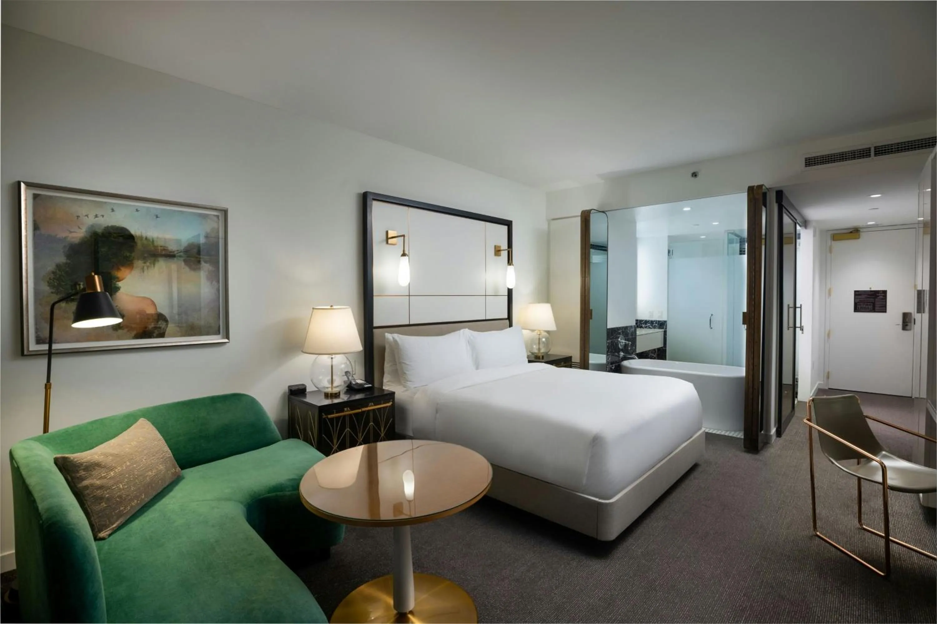 Photo of the whole room, Bed in The Laura Hotel, Houston Downtown, Autograph Collection