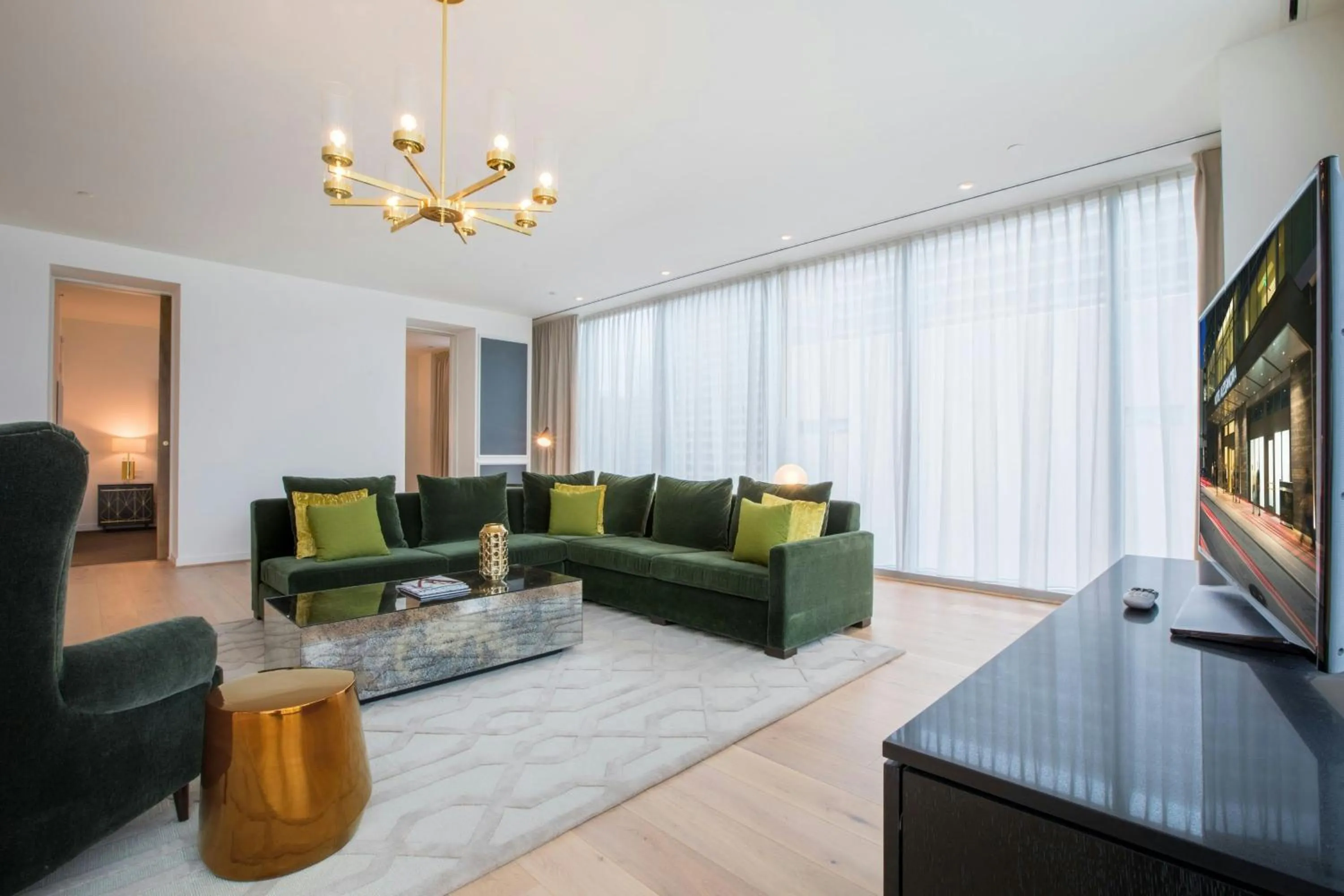 Living room in The Laura Hotel, Houston Downtown, Autograph Collection