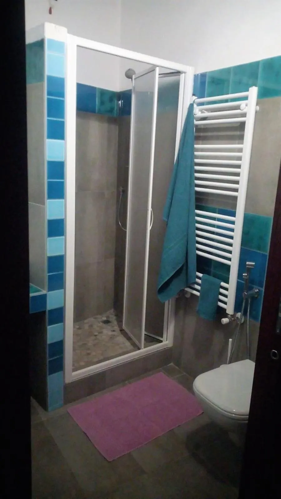 Shower in Le Tre Arti