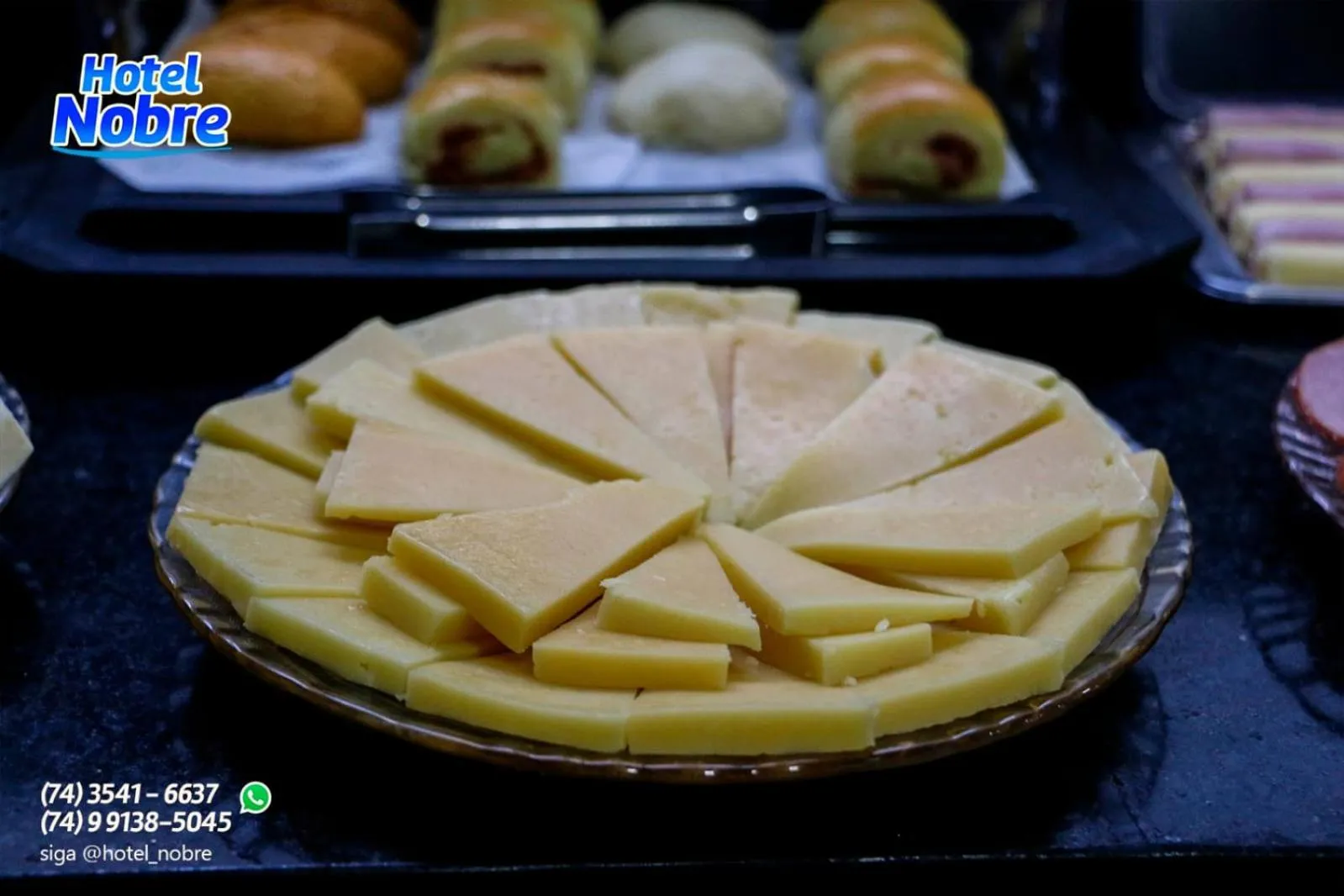 Buffet breakfast in Hotel Nobre