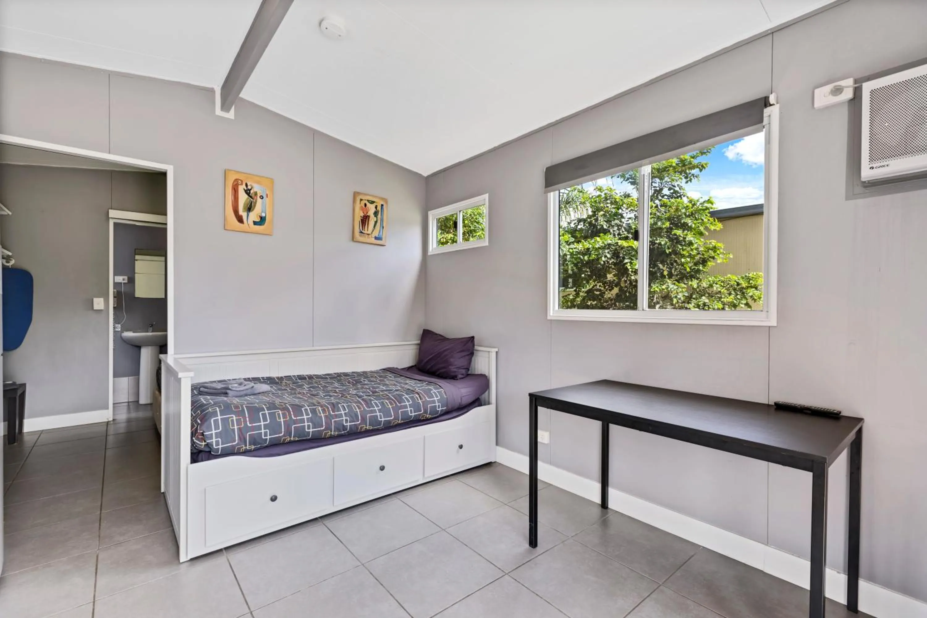 Bed in Yandina Caravan Park