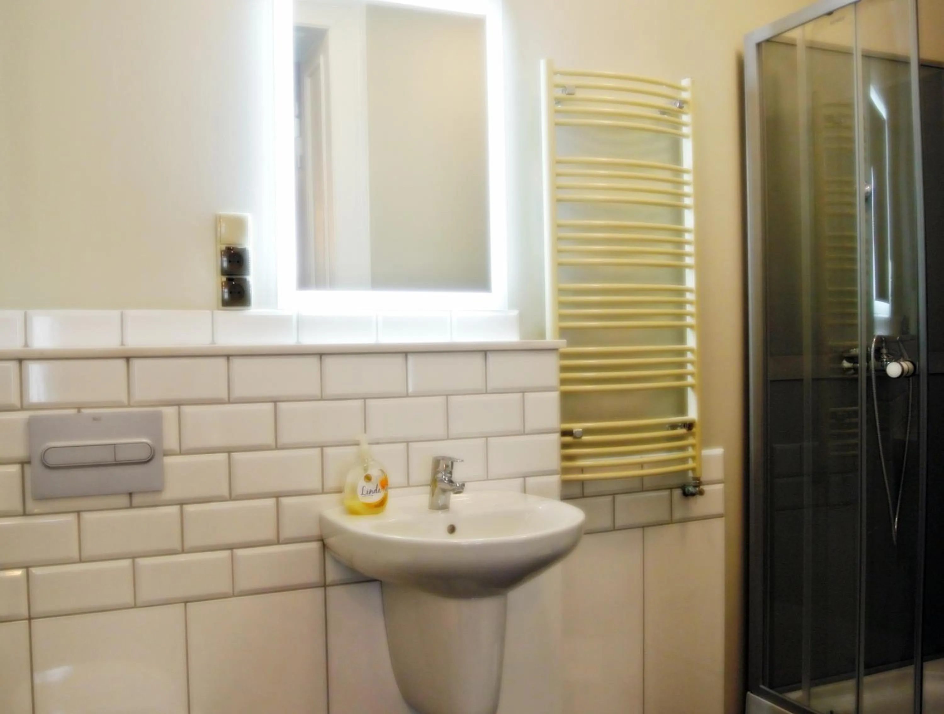 Bathroom in Kamienica Bankowa Residence