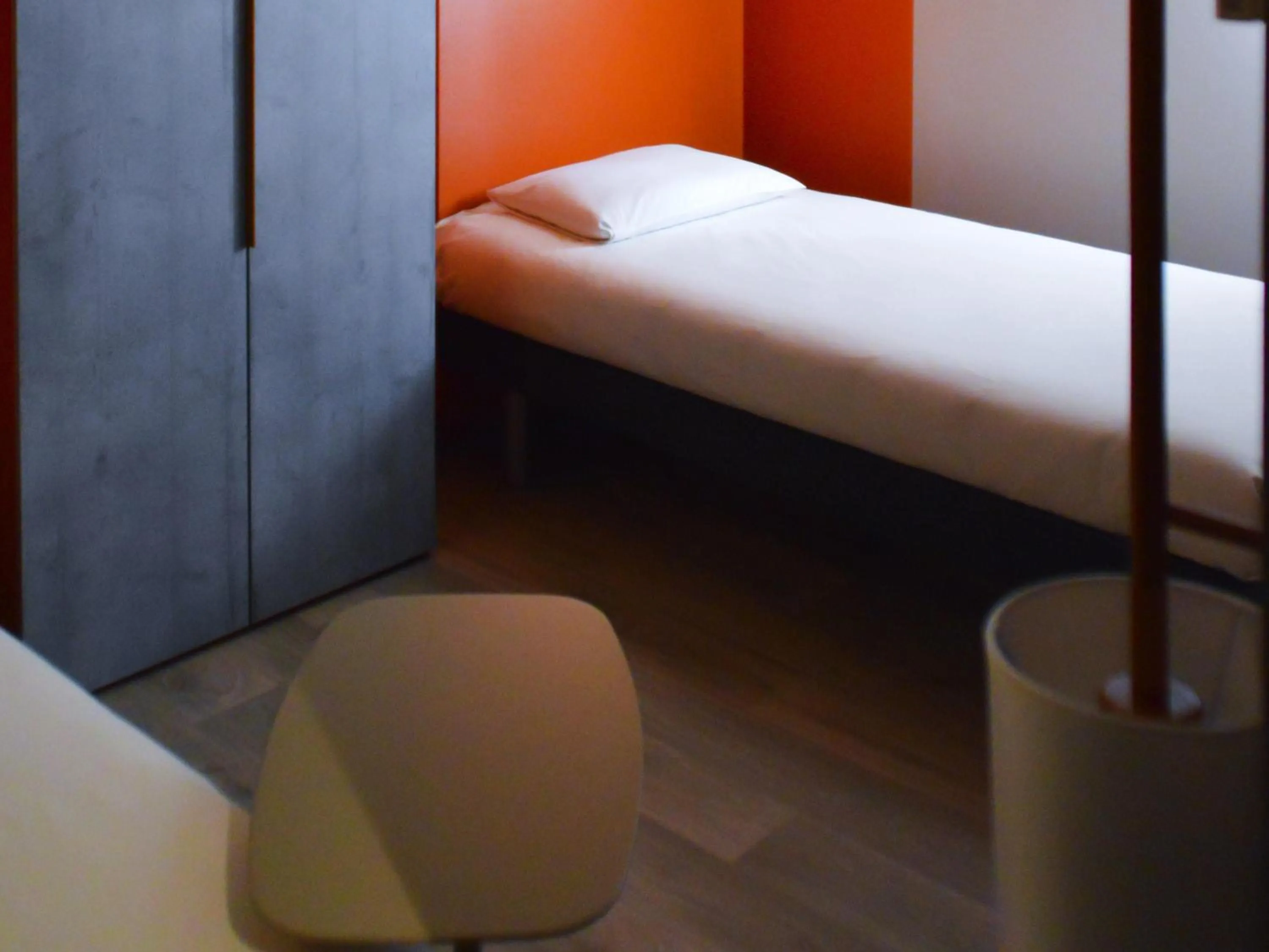 Bedroom, Bed in Ibis Budget Hyères