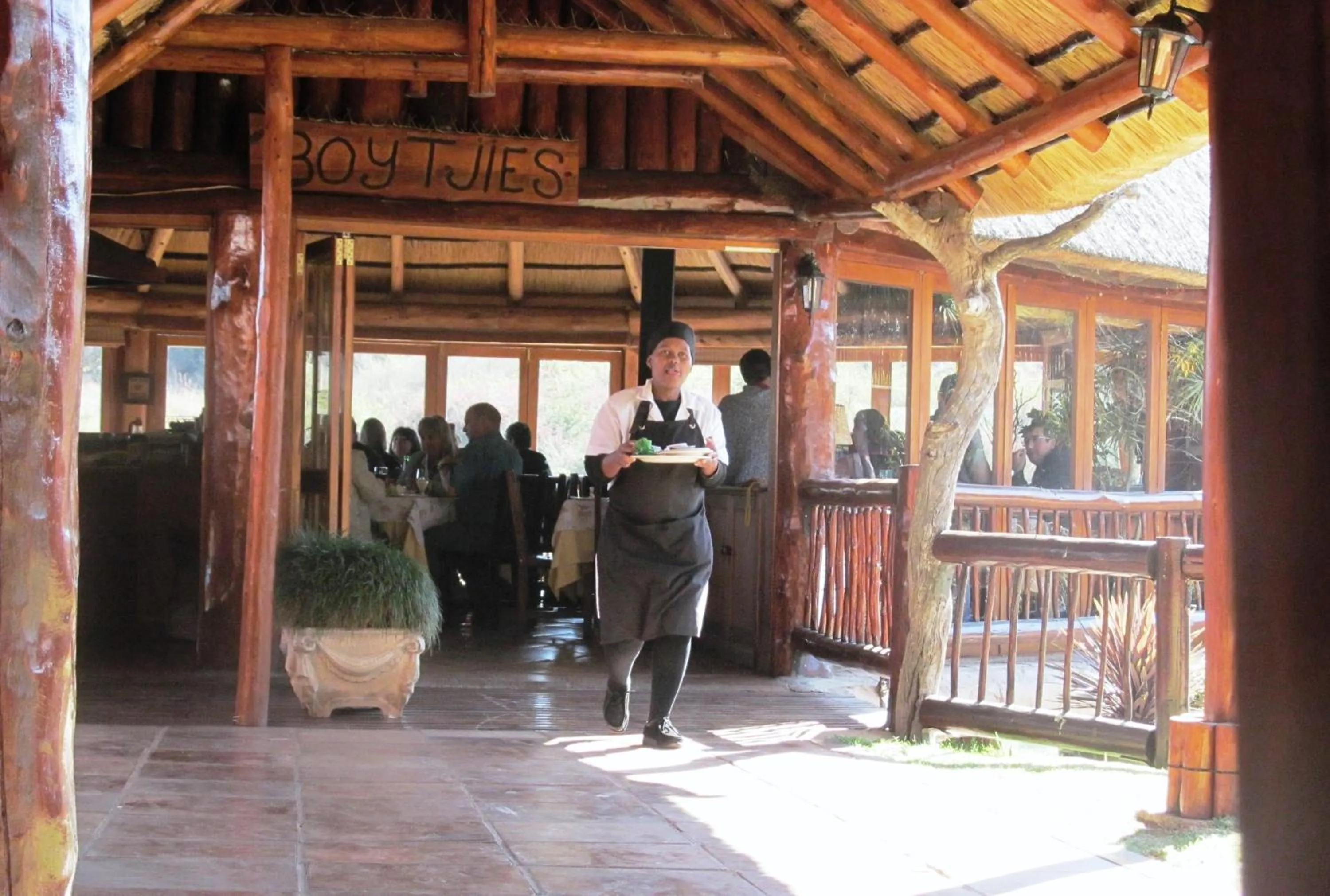 Restaurant/places to eat in The Old Orchard Guest House